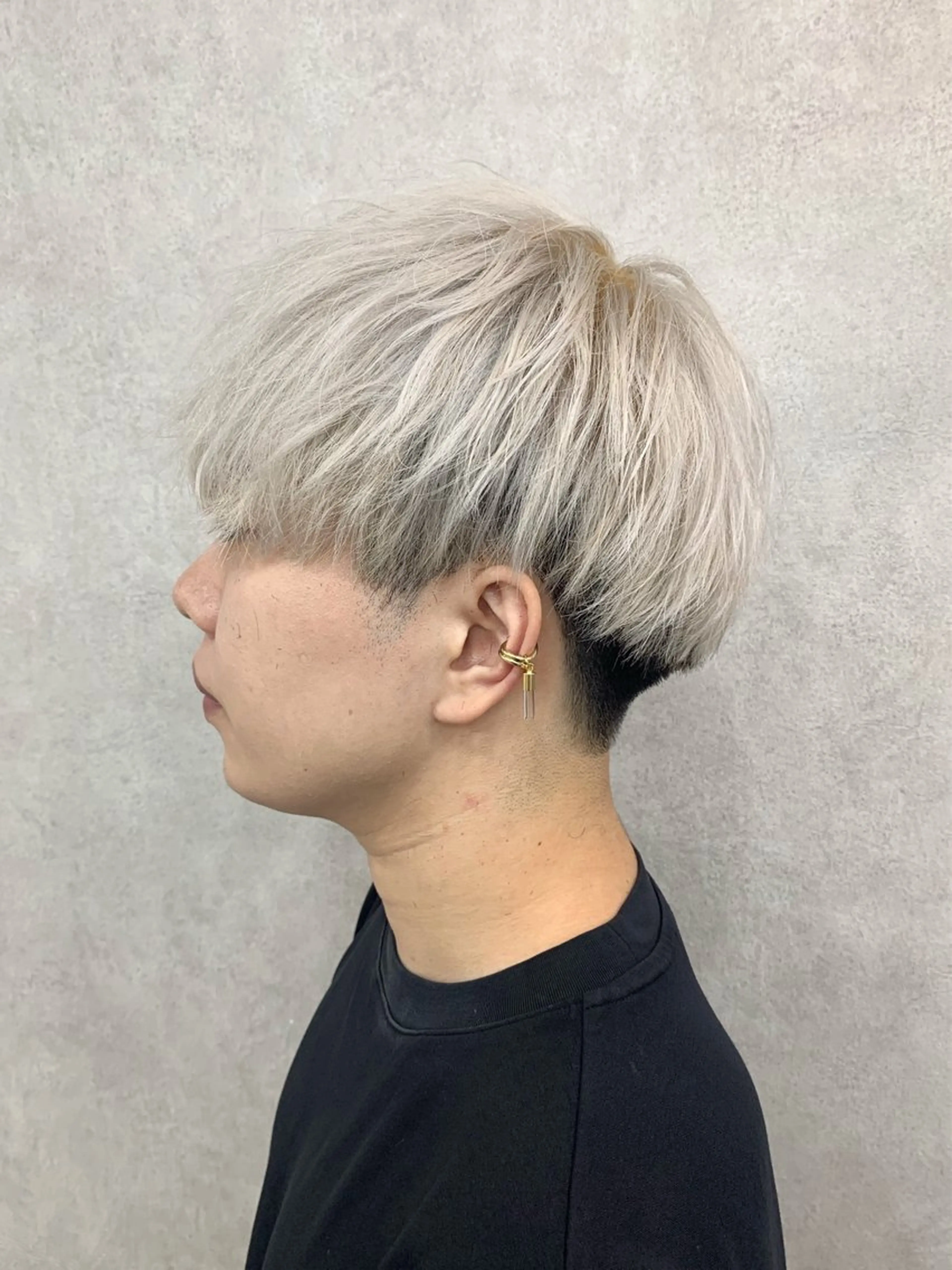 カラー メンズ ヘアカラー トリートメント ヘッドスパ ハイトーン・ブリーチ ムラ修正　八須　錬のヘアスタイル