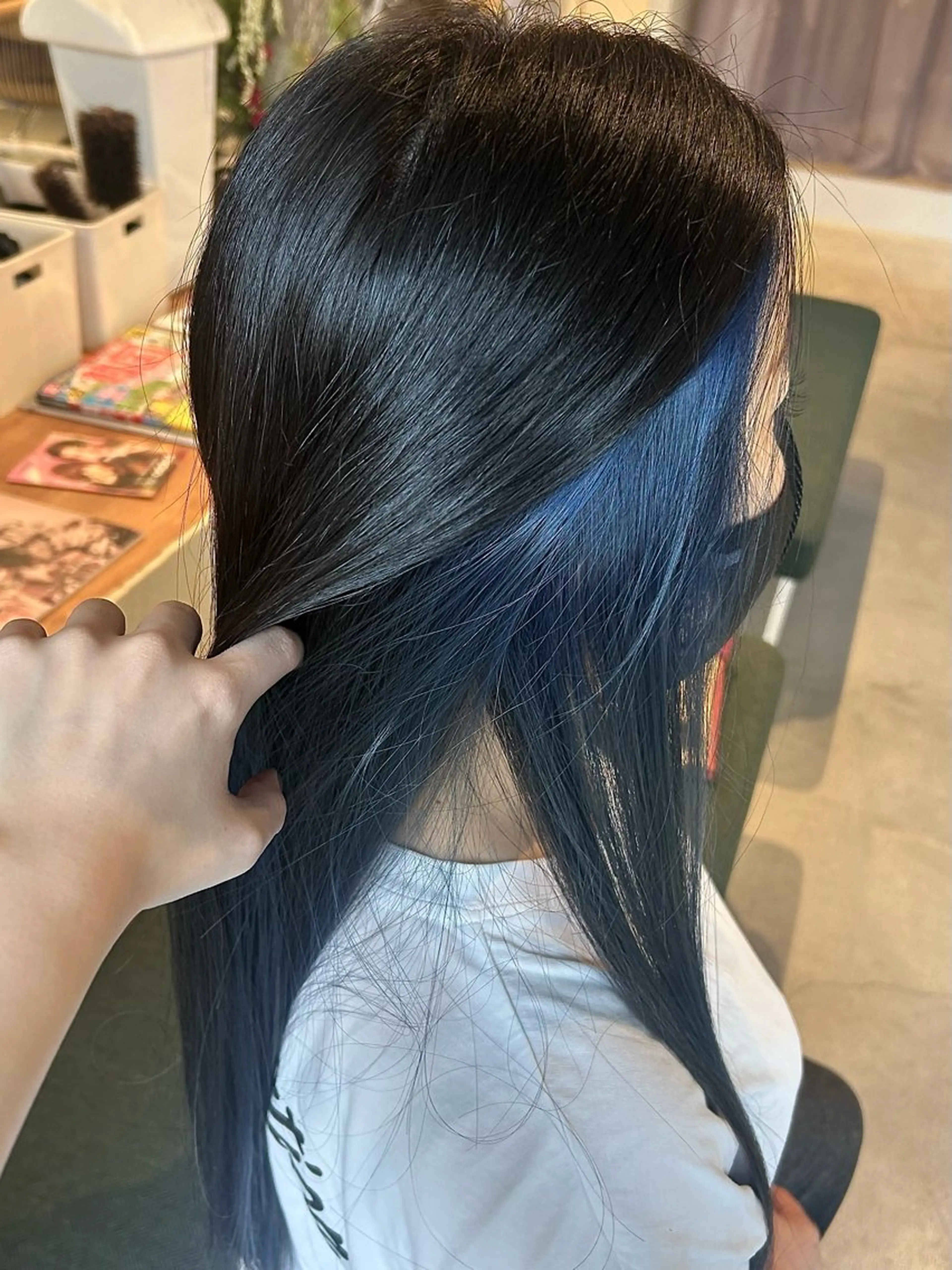 ロング ヘアカラー 廣瀬 ちよみのヘアスタイル