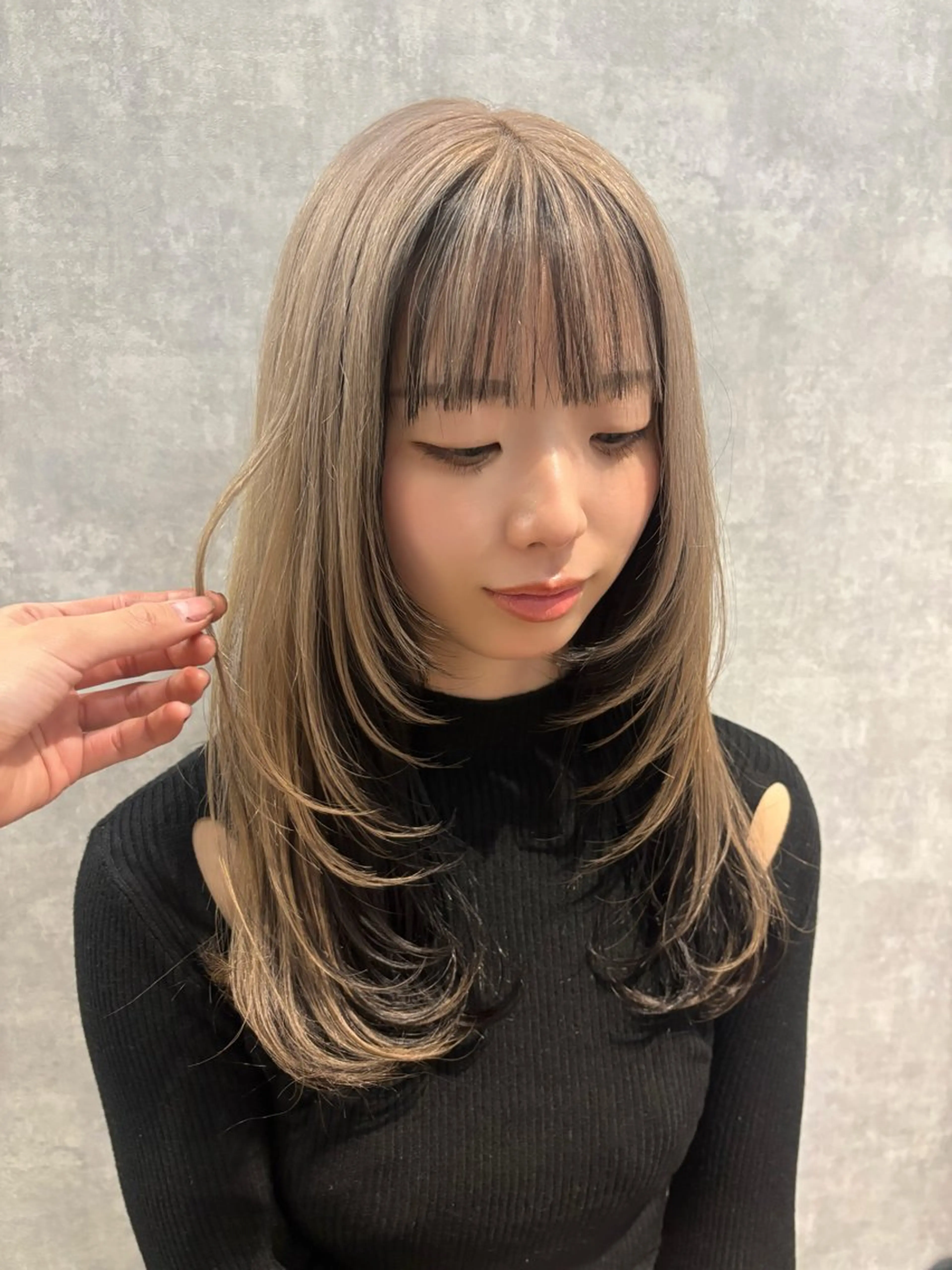 セミロング カット ヘアカラー トリートメント 🌐NATSUMI 🌐【寒色カラー】のヘアスタイル