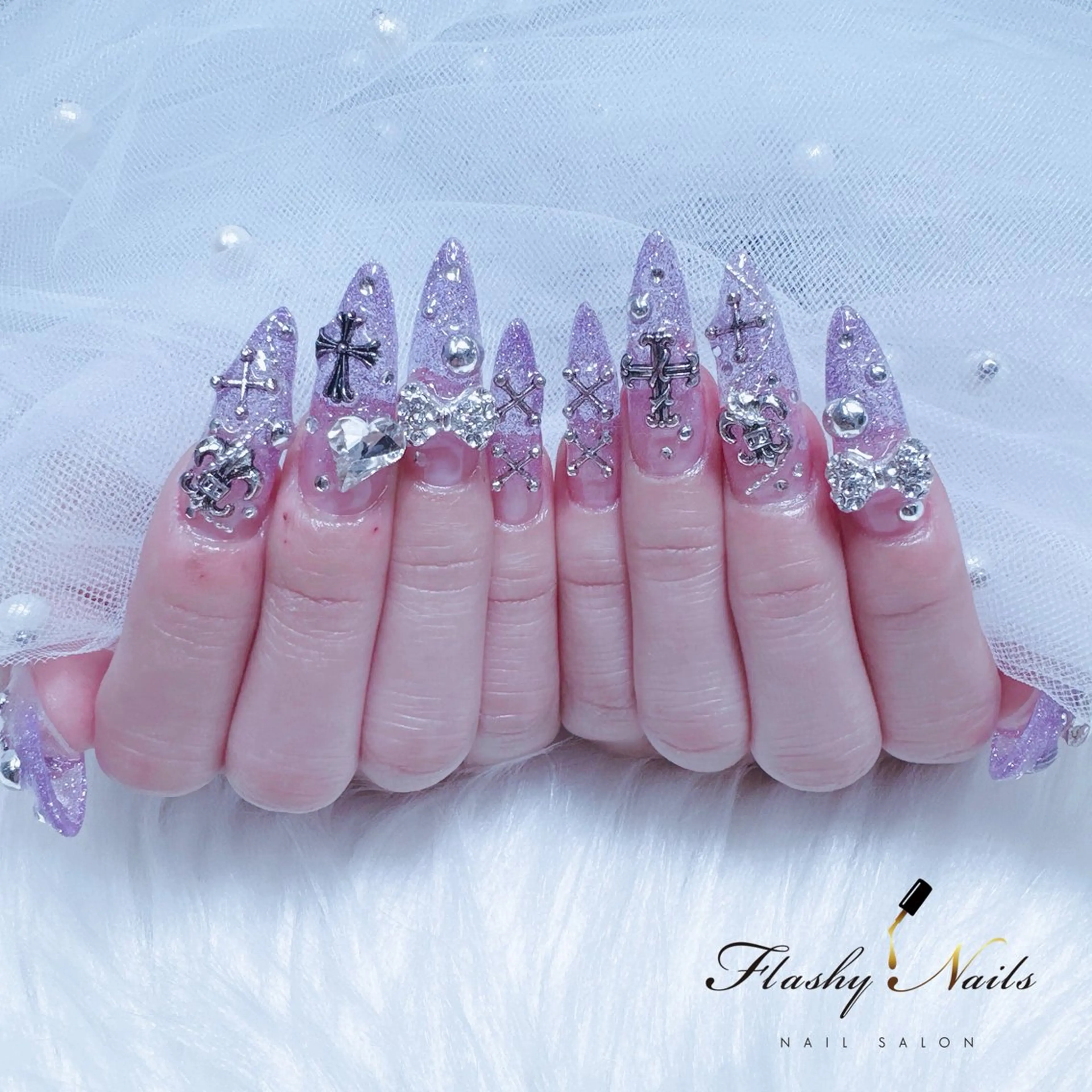 ネイル FlashyNails所属・Flashy Nailsのネイルデザイン