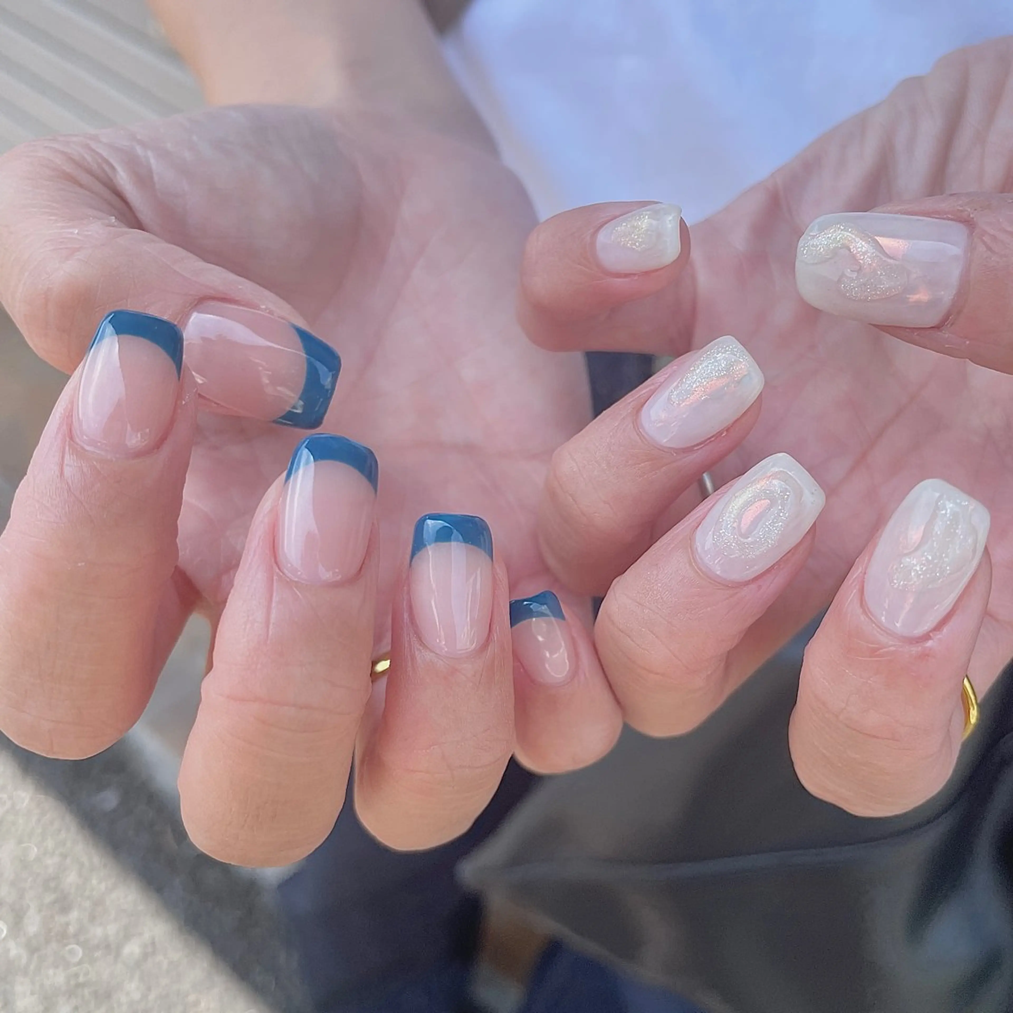 ネイル オーロラネイル カジュアル フレンチネイル ネイビー ニュアンスネイル ハンドネイル acs.n所属・ネイル,耳つぼ 風間すみれのその他イメージ