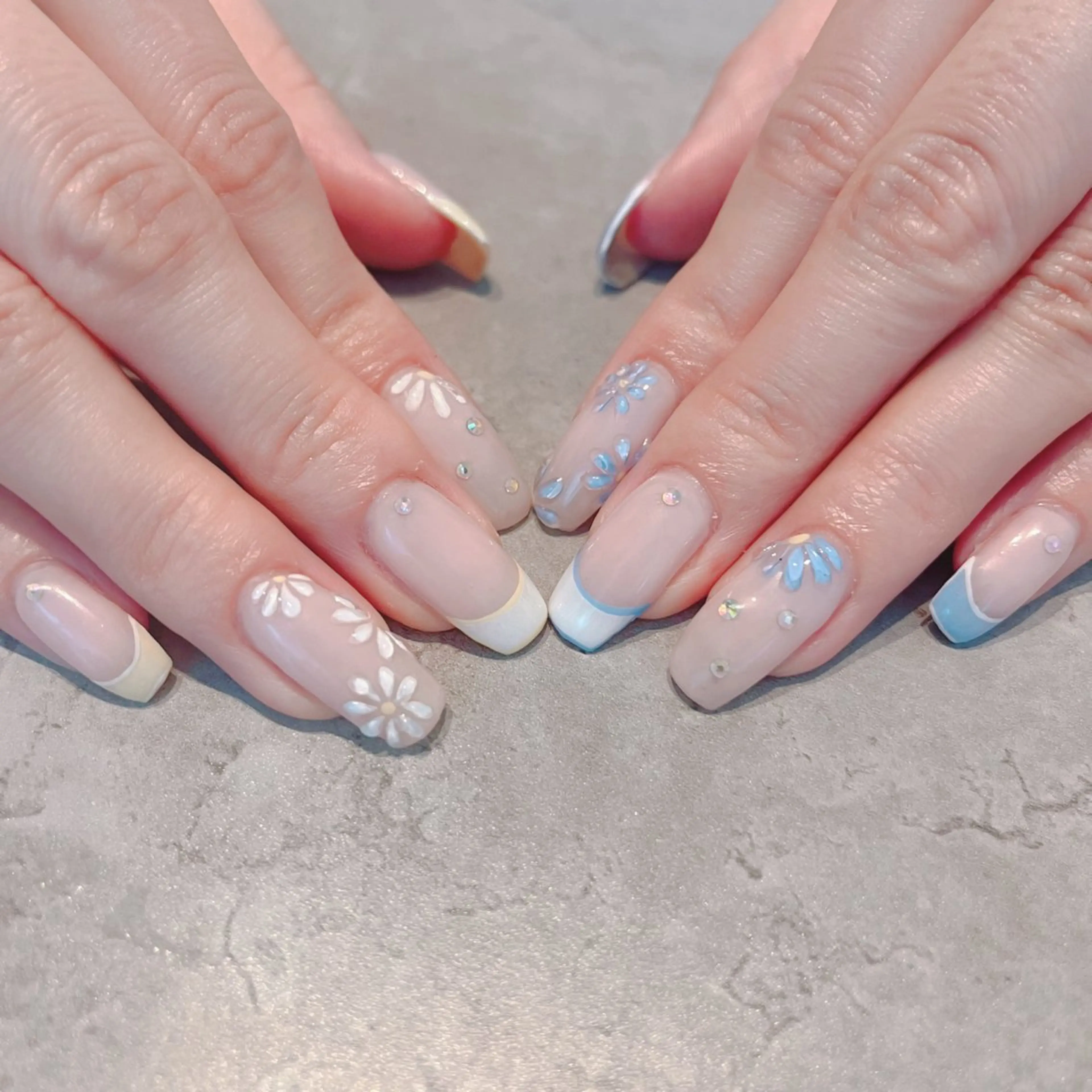 ネイル フットネイル salon. Pualaのネイルデザイン