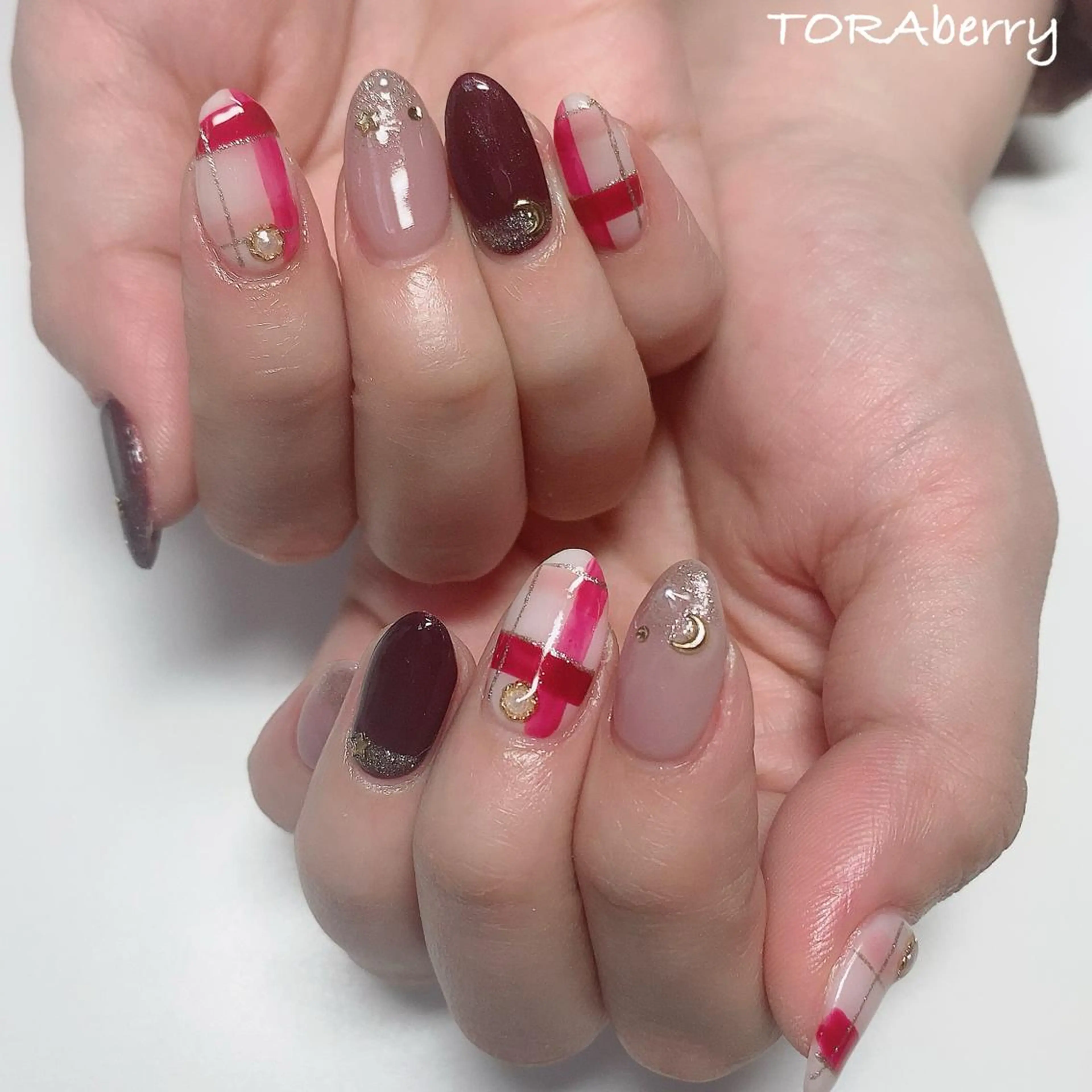 ネイル ハンドネイル ネイリスト なつみのネイルデザイン