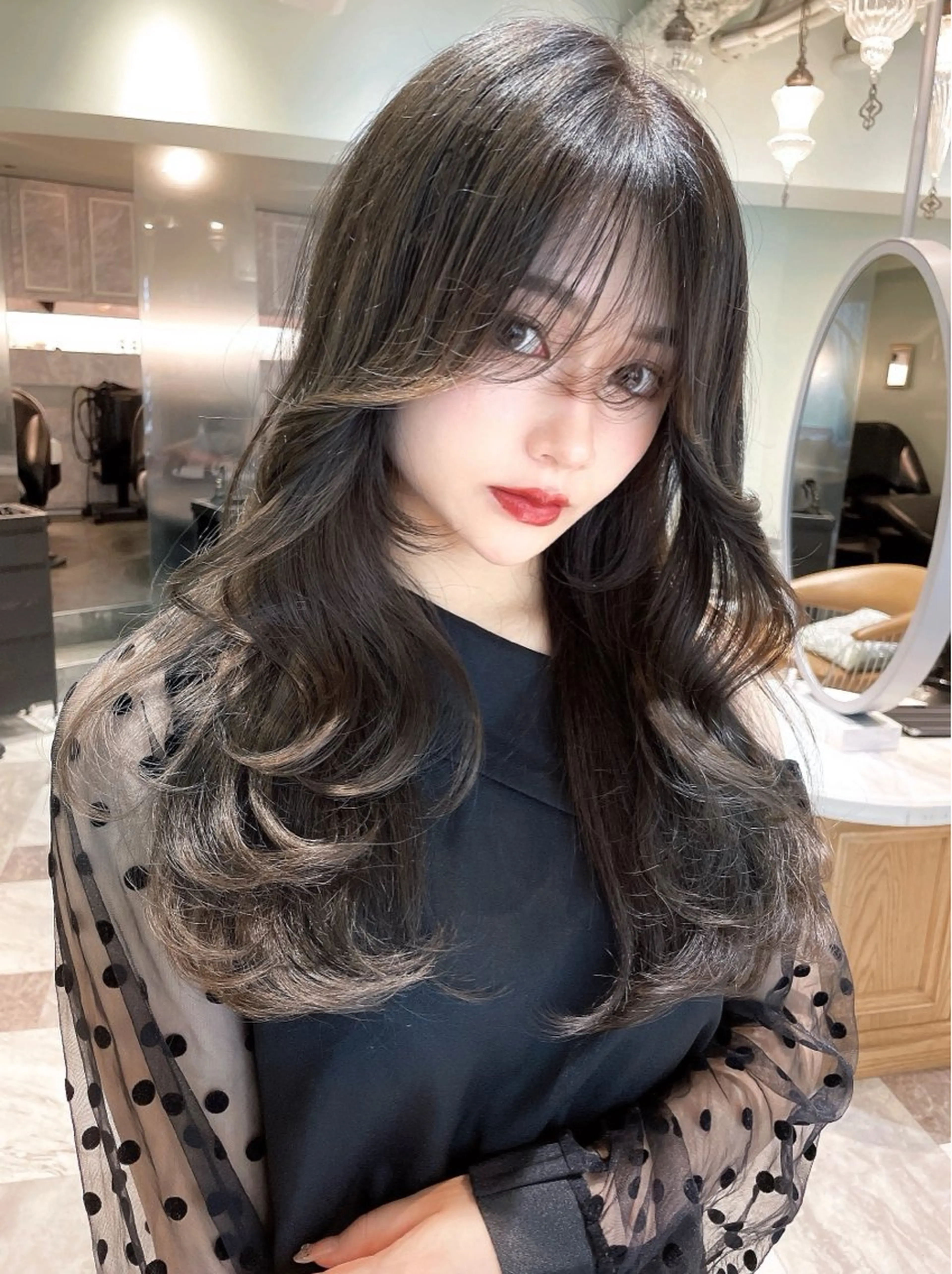 セミロング カラー ベージュカラー 黒髪 ブリーチ ブルーカラー ブルーブラック カット ヘアカラー トリートメント 木屋元一/透明感 /レイヤー/顔まわりのヘアスタイル