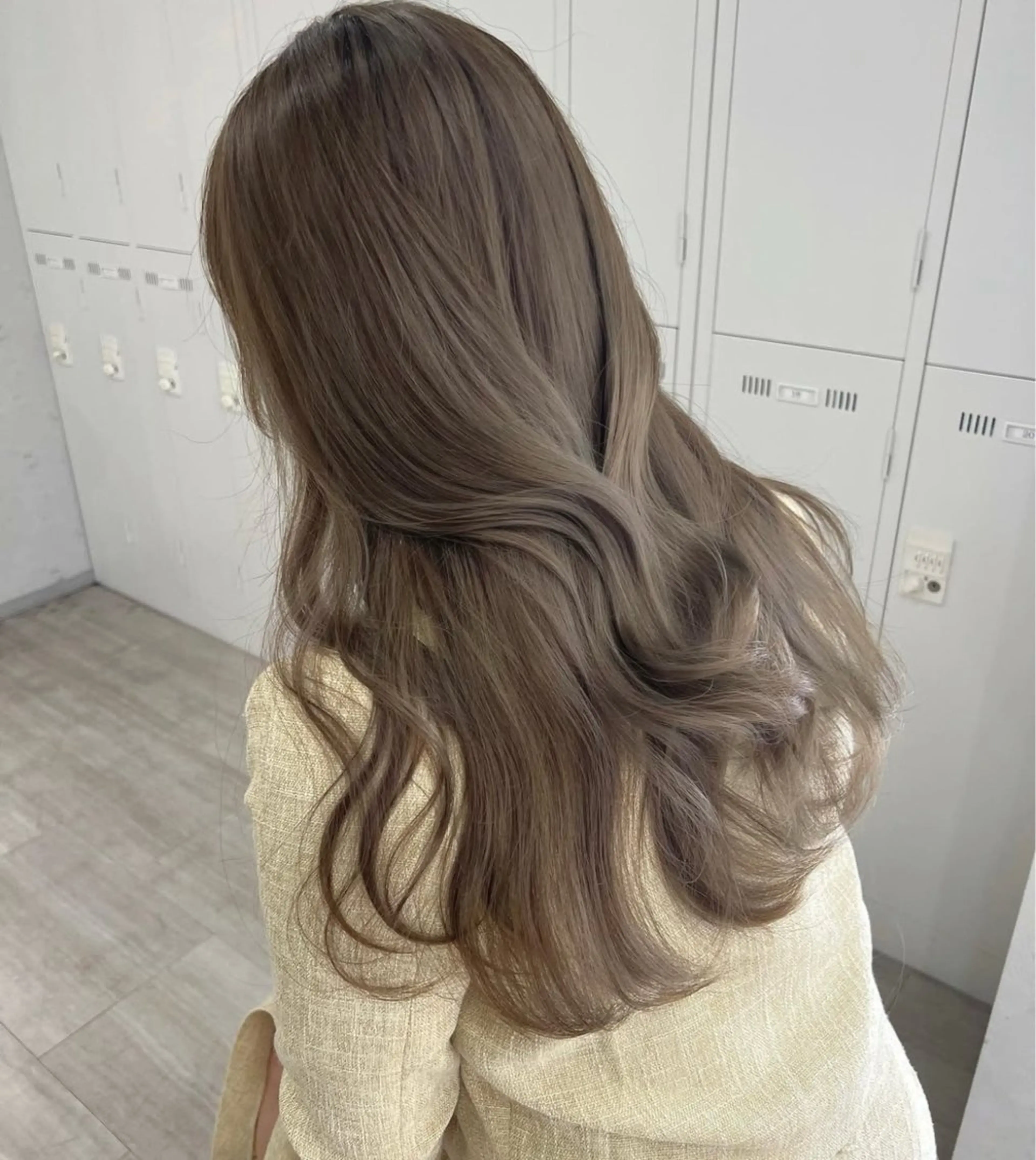 カラー ハイライトカラー /YUIのヘアスタイル