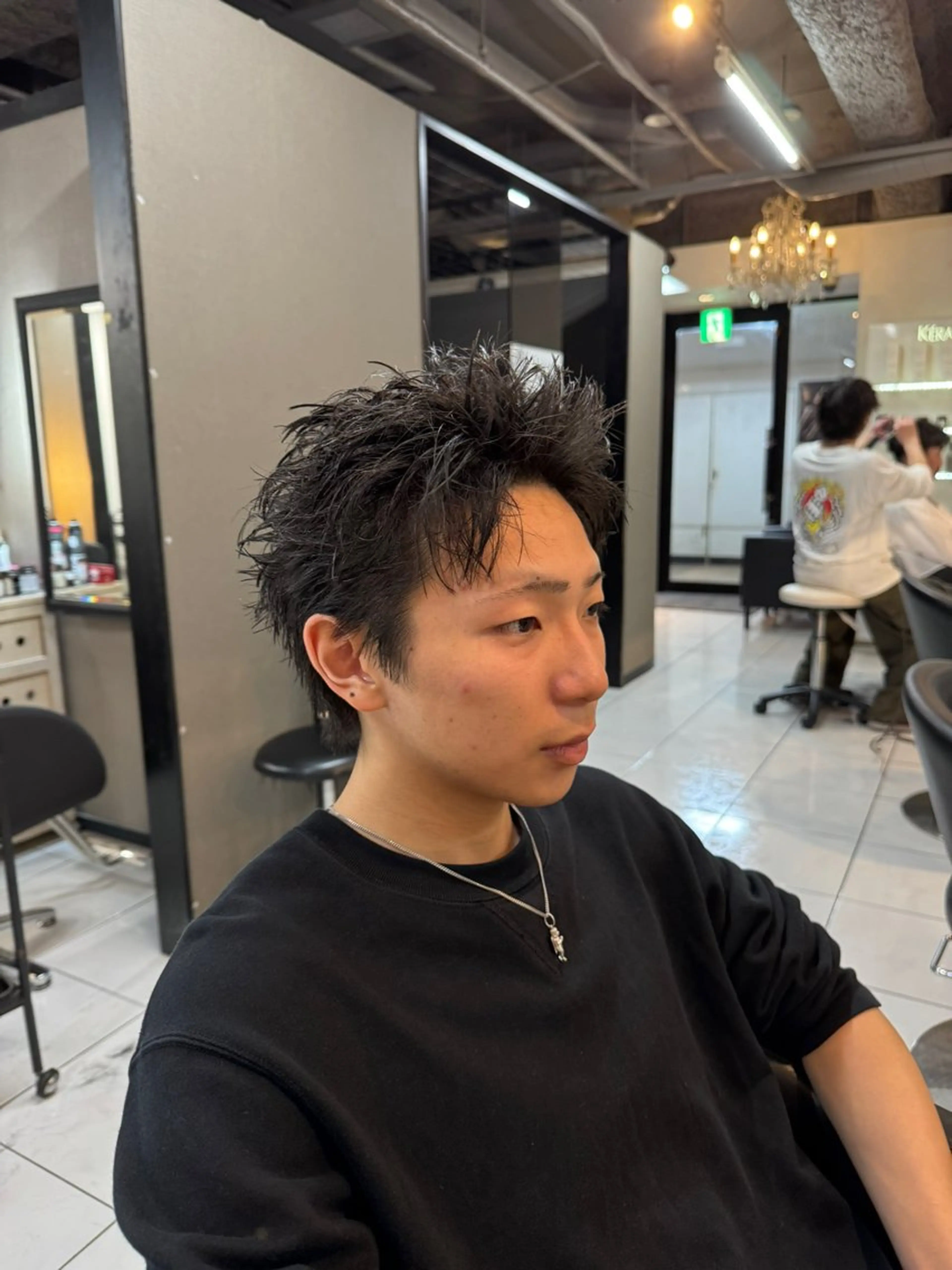 ショート カラー パーマ メンズ フェザーパーマ メンズパーマ スパイキーショート メンズツイストパーマ ツイストスパイラルパーマ カット 🔥お値段以上🔥 メンズ特化たかひろのヘアスタイル
