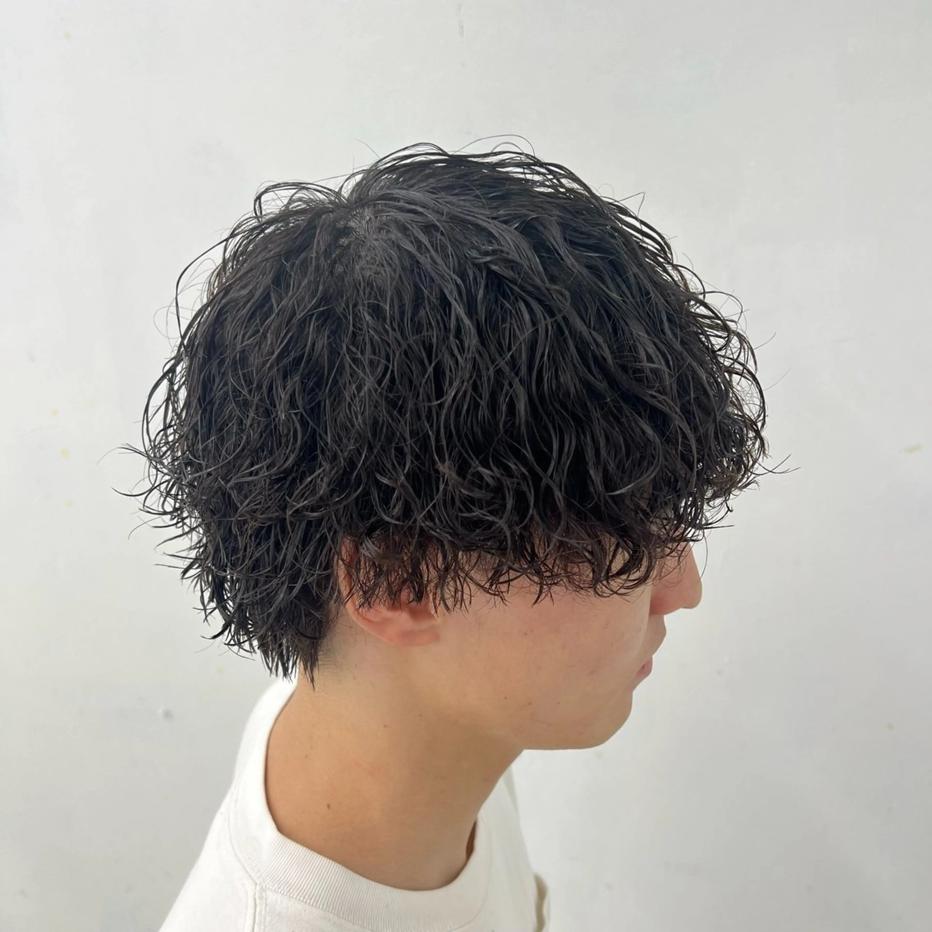ショート パーマ メンズ 波巻きパーマ カット パーマ 柏メンズカットパーマ NO.1タイチのヘアスタイル
