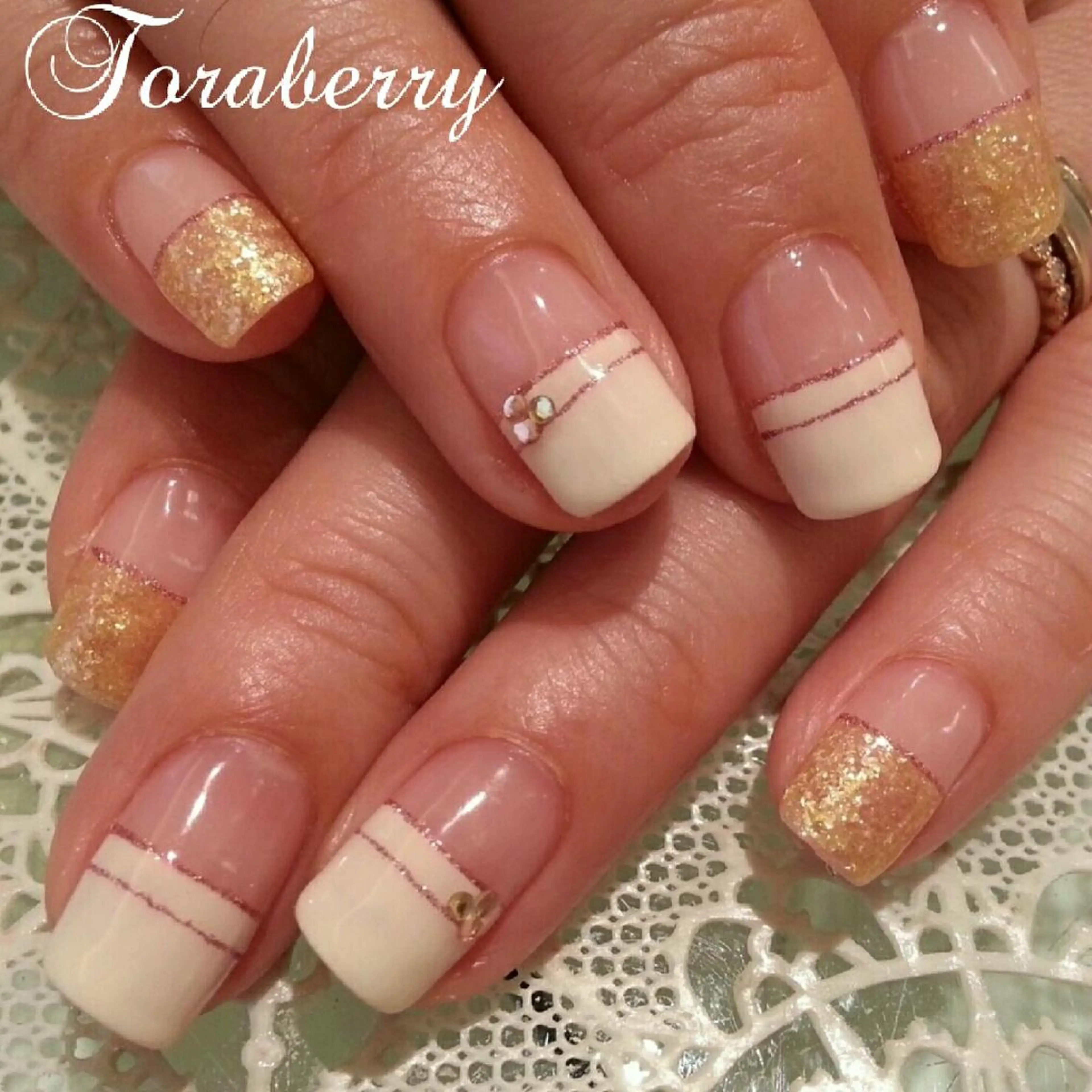 ネイル フレンチネイル ネイリスト なつみのネイルデザイン