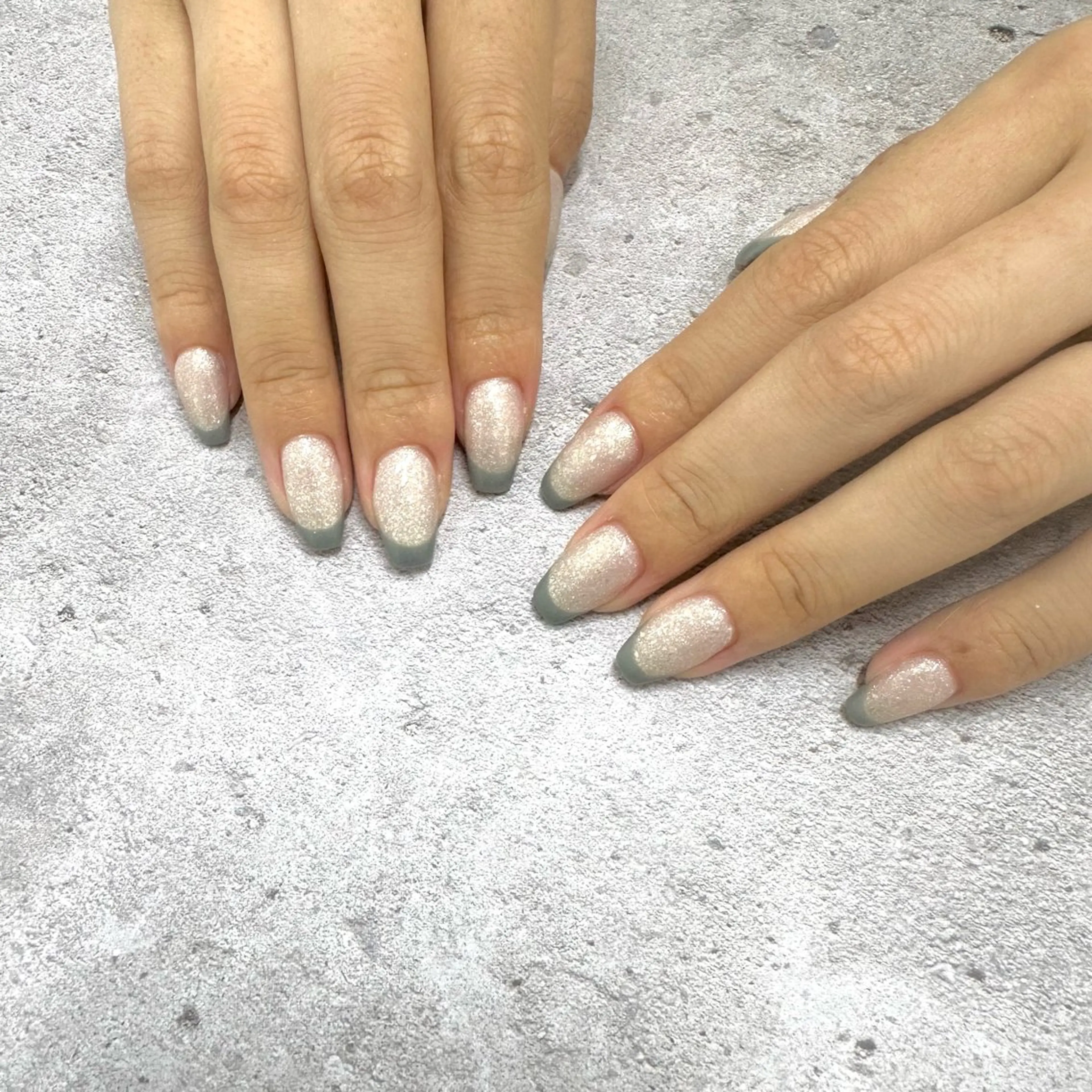 【hand】オフ込み☆フレンチネイルの写真