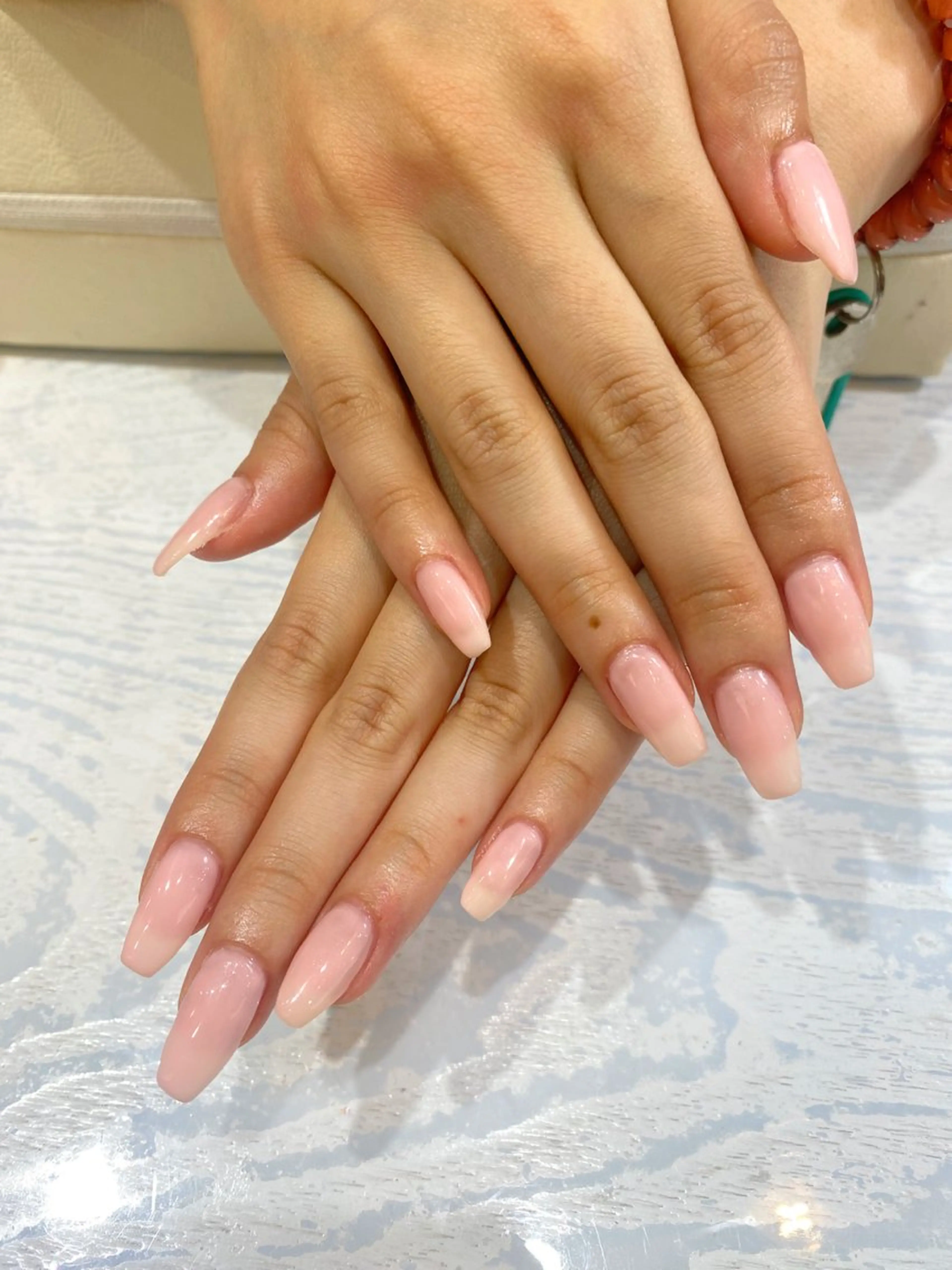 ネイル ジェルネイル ワンカラーネイル パラジェル Nest 岩崎のネイルデザイン