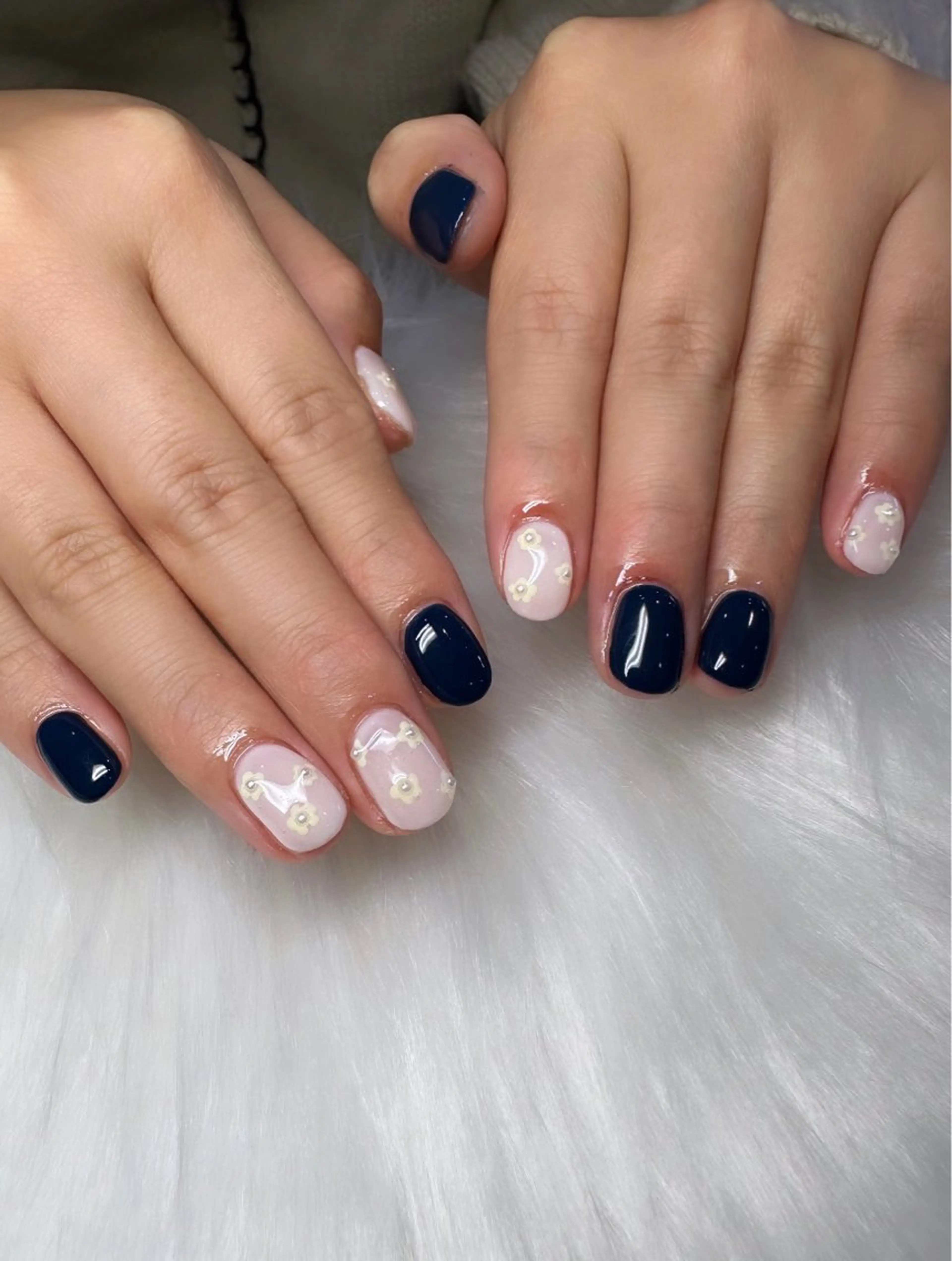 ネイル Laula🤍 ayakaのネイルデザイン