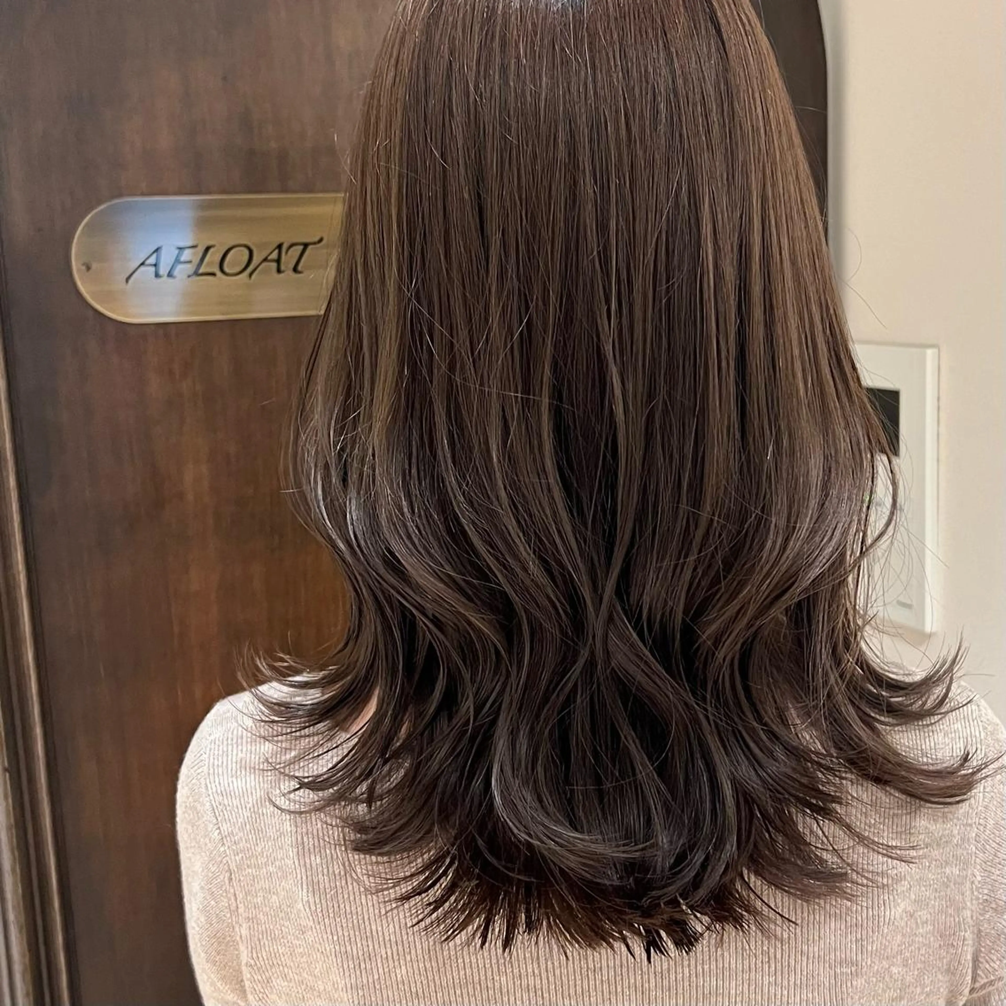 セミロング くびれヘア レイヤーカット カット ヘアカラー トリートメント 🧡くびれヘア/前髪 顔周り🧡久原結衣のヘアスタイル