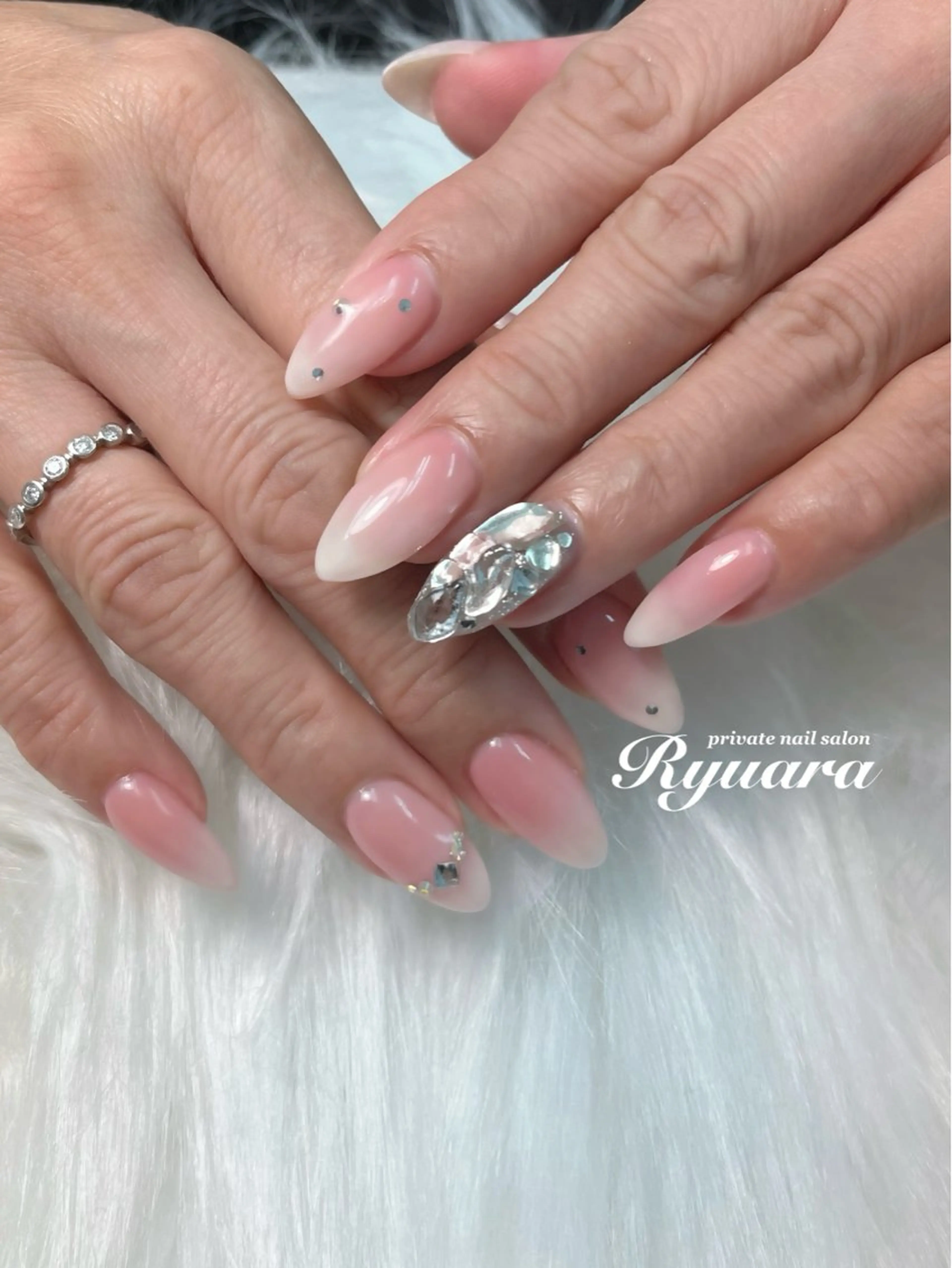 ネイル ハンドネイル private nail salon Ryuara所属・nail salon Ryuaraのネイルデザイン