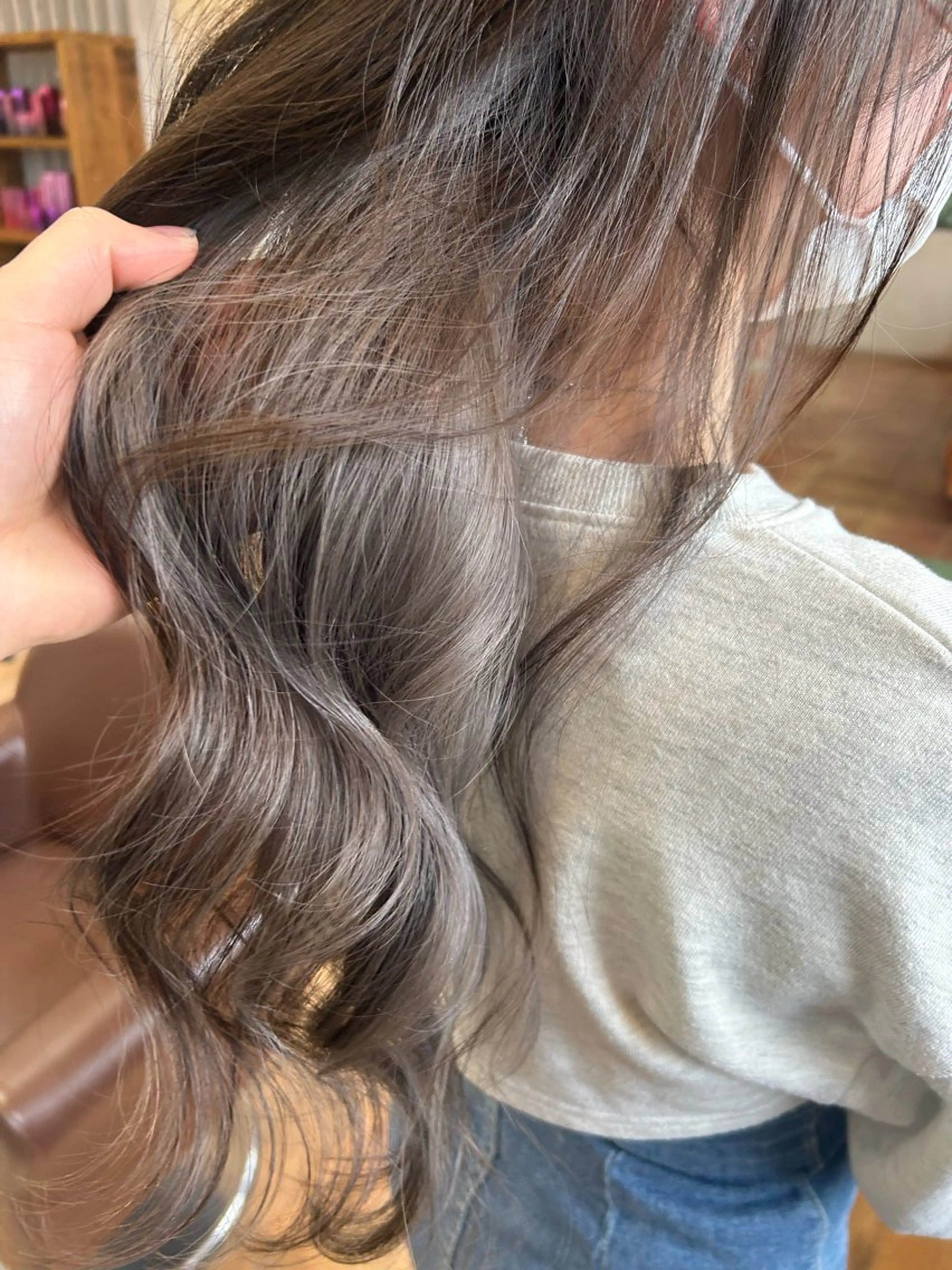 カラー ベージュカラー ブリーチ ホワイトベージュ フルヤ ユウキのヘアスタイル