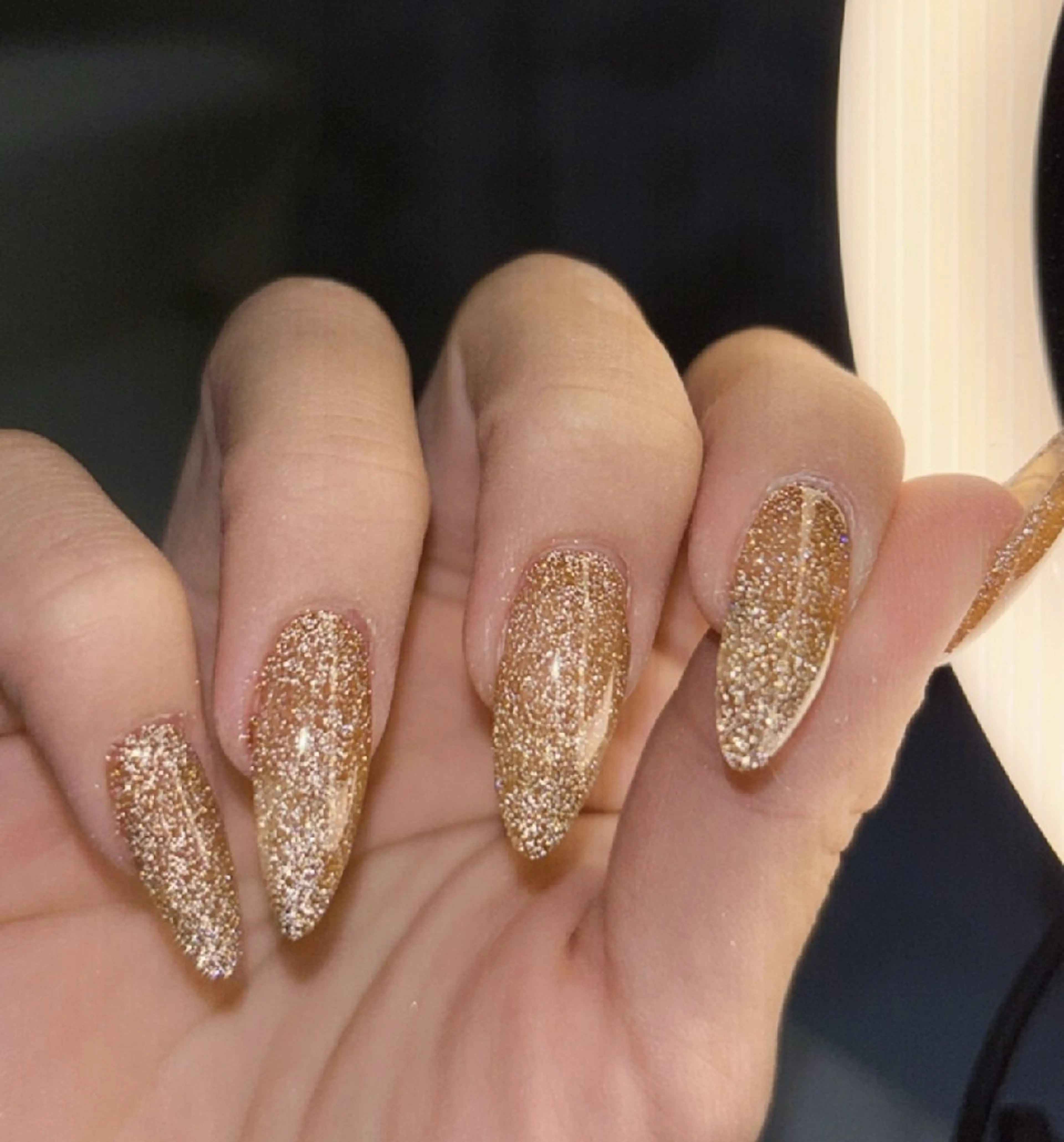 ハンドネイル フラッシュ/オフ込の写真