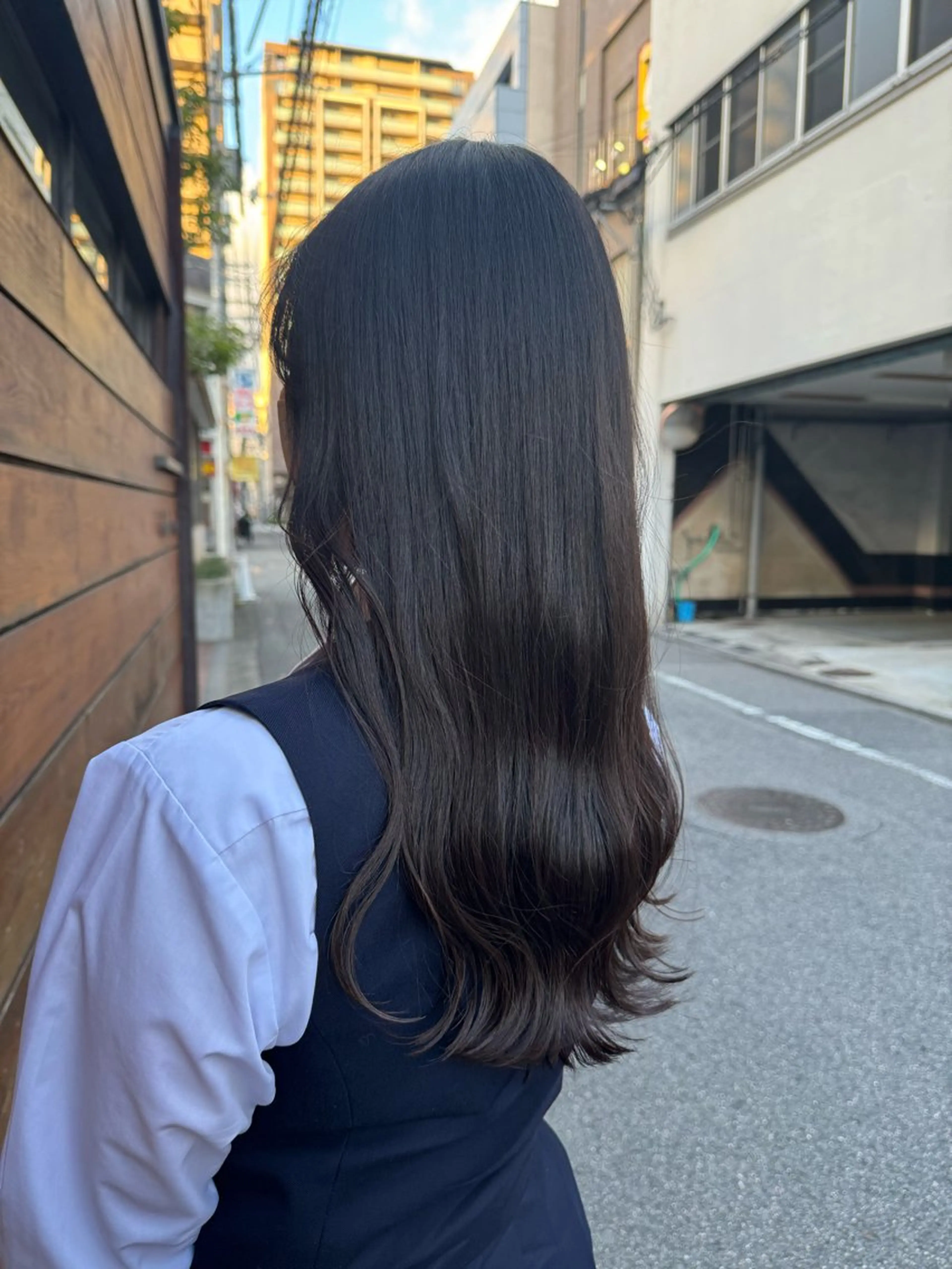 ロング 伸ばしかけ miyu .のヘアスタイル