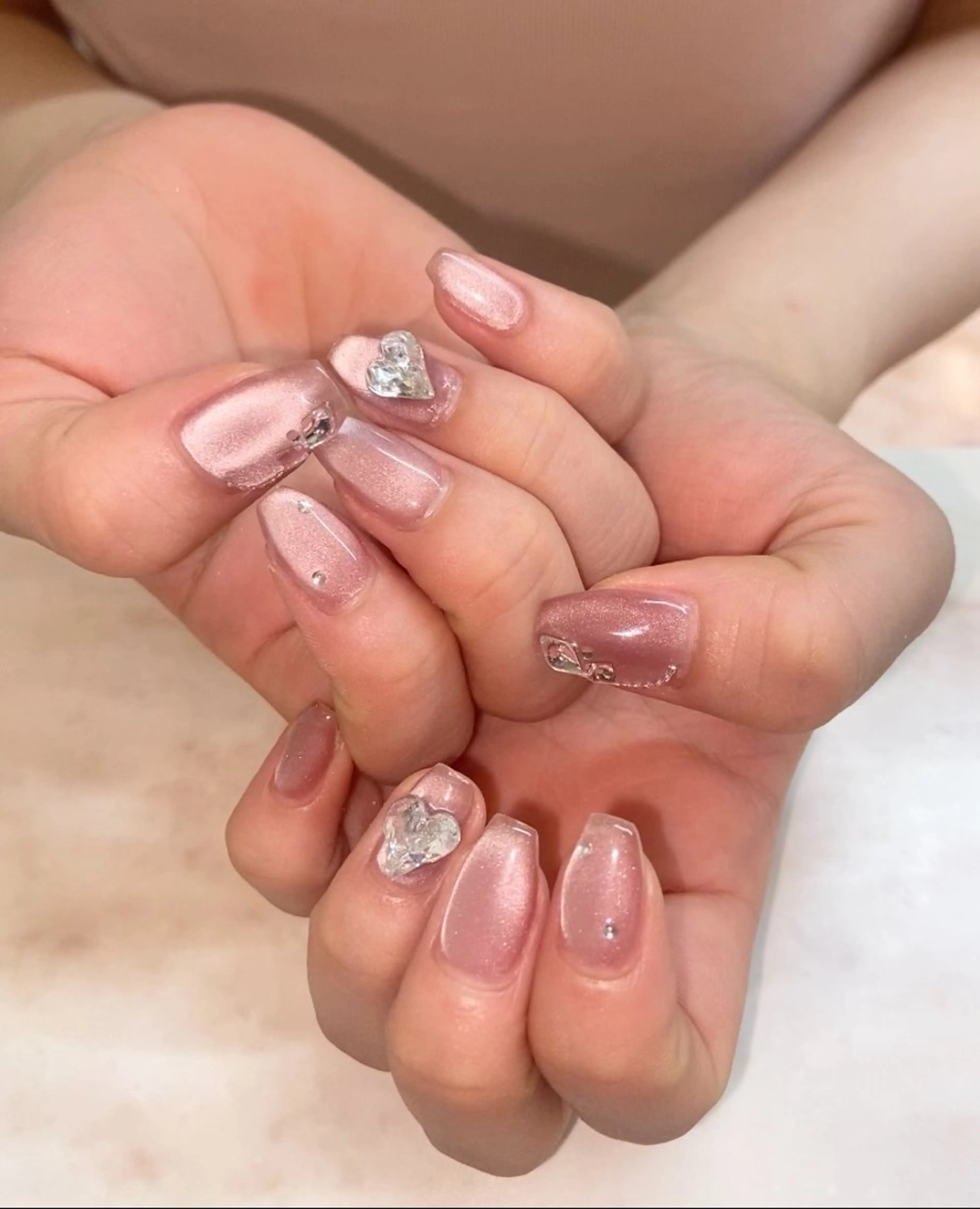 ネイル ハンドネイル LOARK nail Minaのネイルデザイン