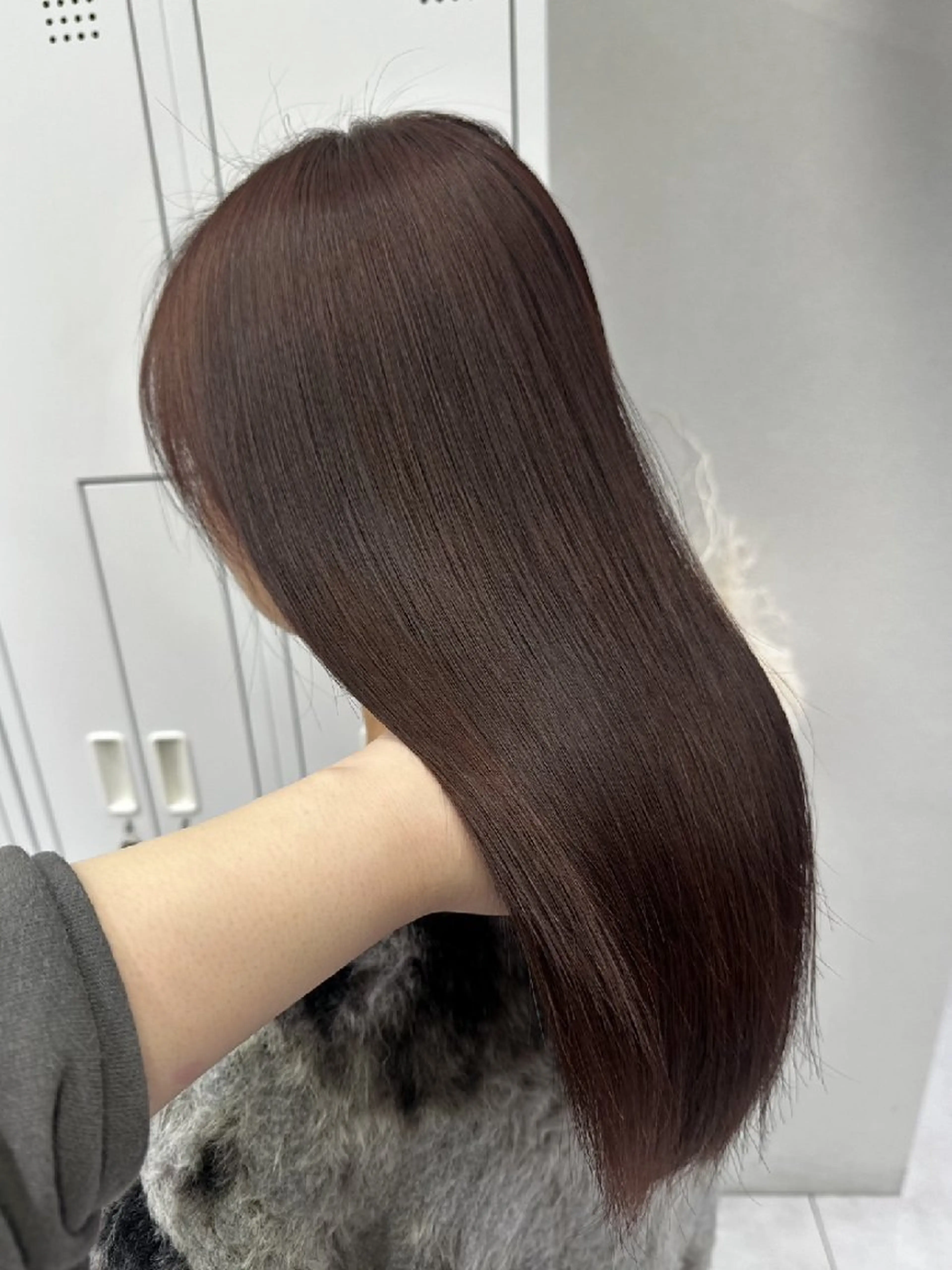 カラー セミロング ヘアカラー トリートメント ate.心斎橋 髪質改善のヘアスタイル