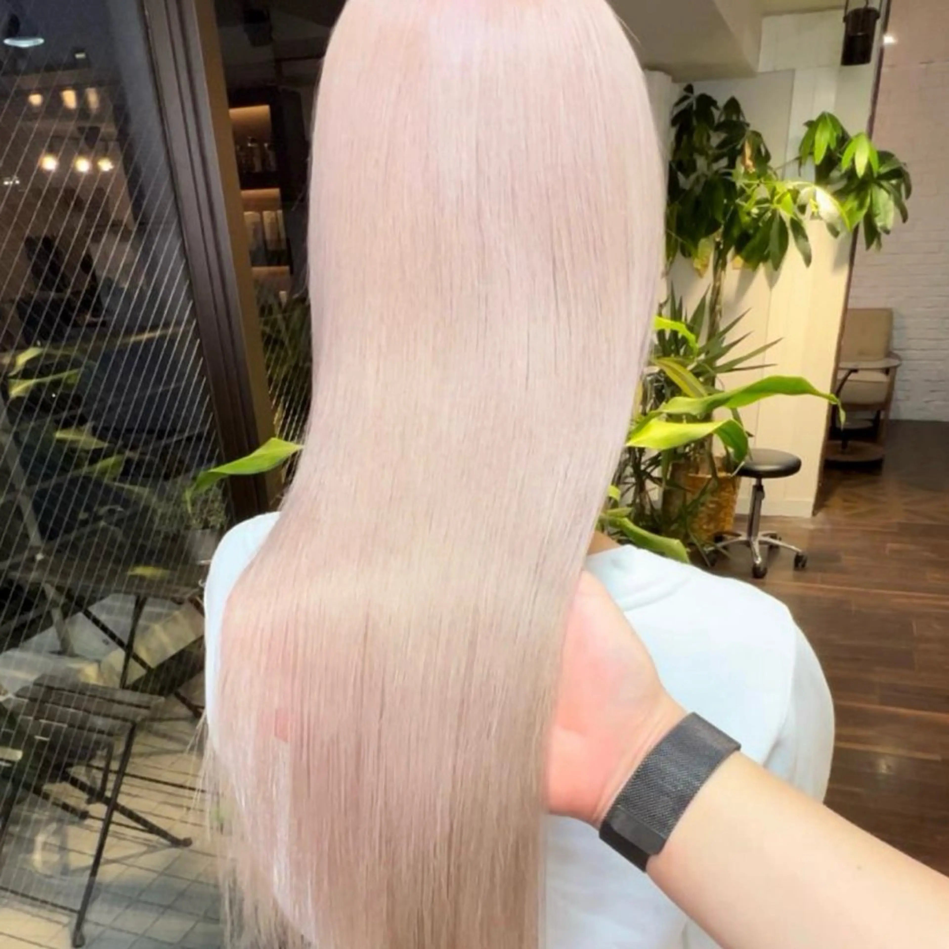 ロング カラー ヘアカラー トリートメント 色落ちまで2度綺麗な ハイトーン⭐️ヨシキのヘアスタイル