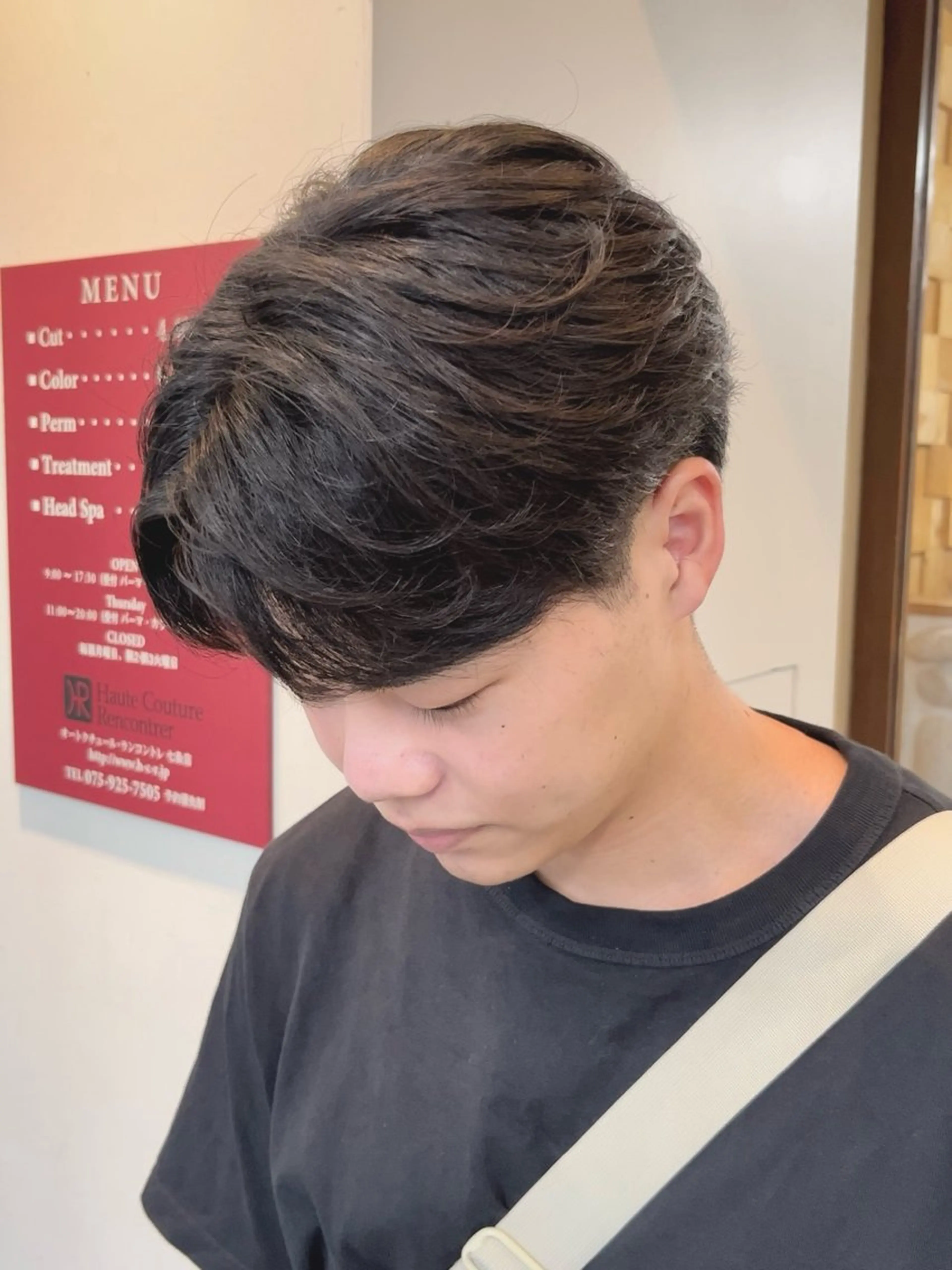 ミディアム メンズ センターパート オートクチュールランコントレ西京極店所属・今在家 玲のヘアスタイル