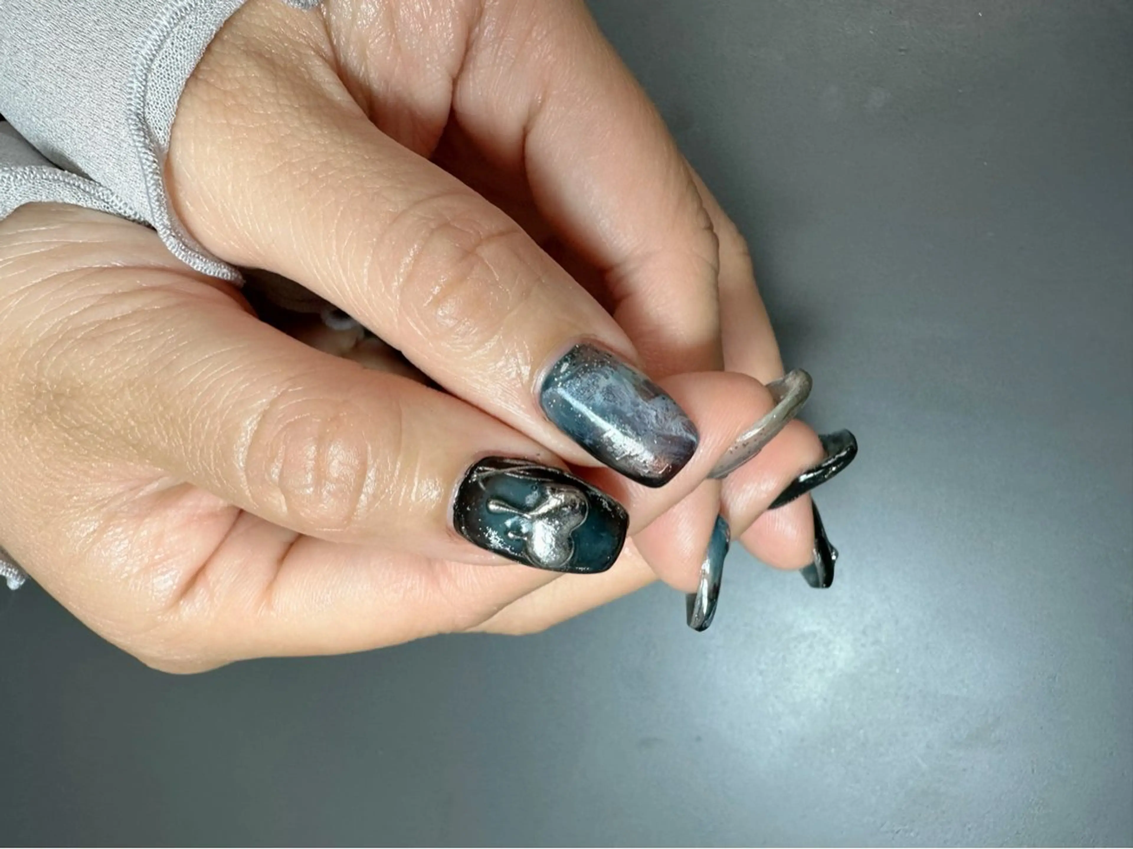 ネイル 12 designのネイルデザイン