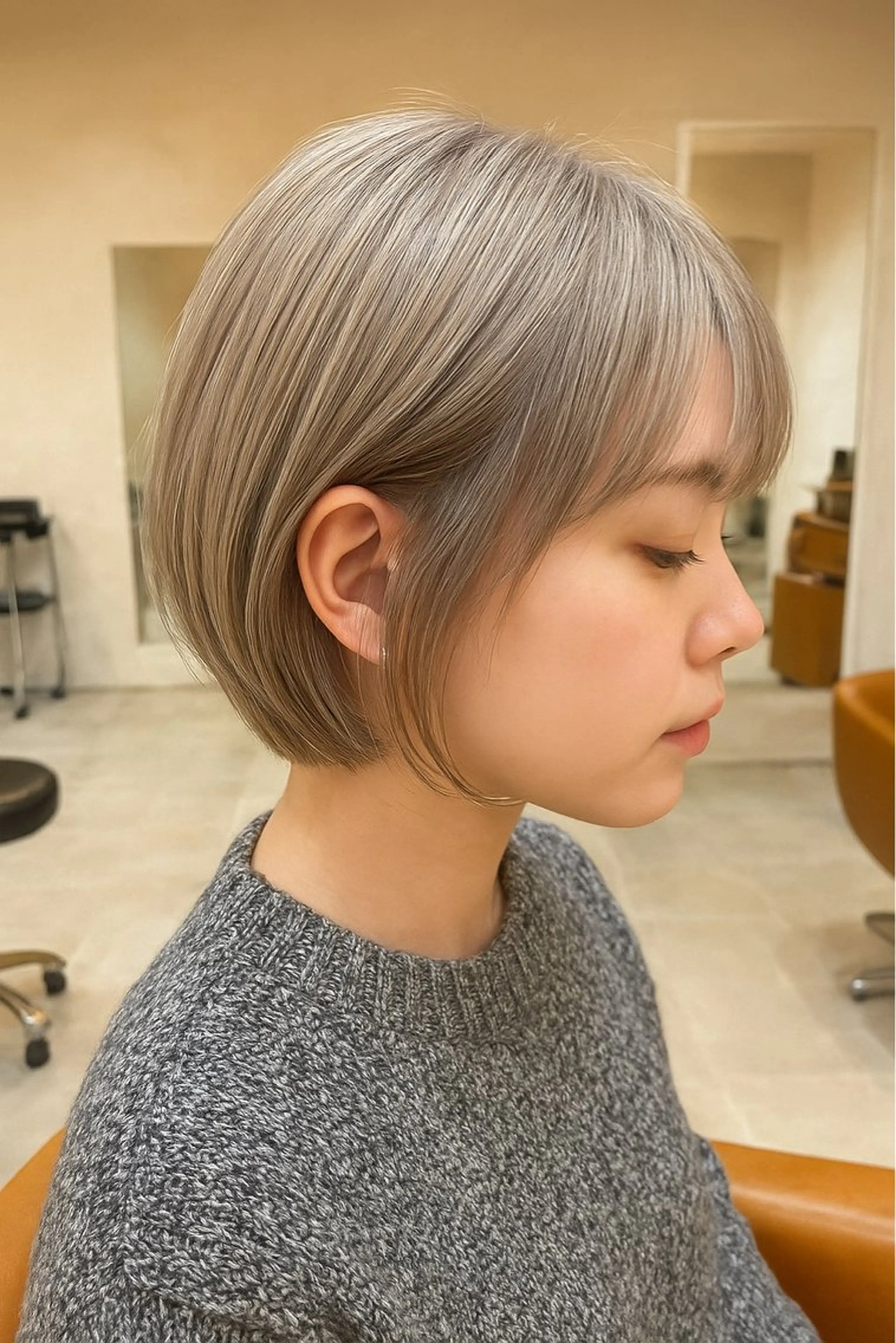 カラー 透明感カラー グレージュ シルバー シルバーグレージュ ヘアカラー 吉田 輝のヘアスタイル