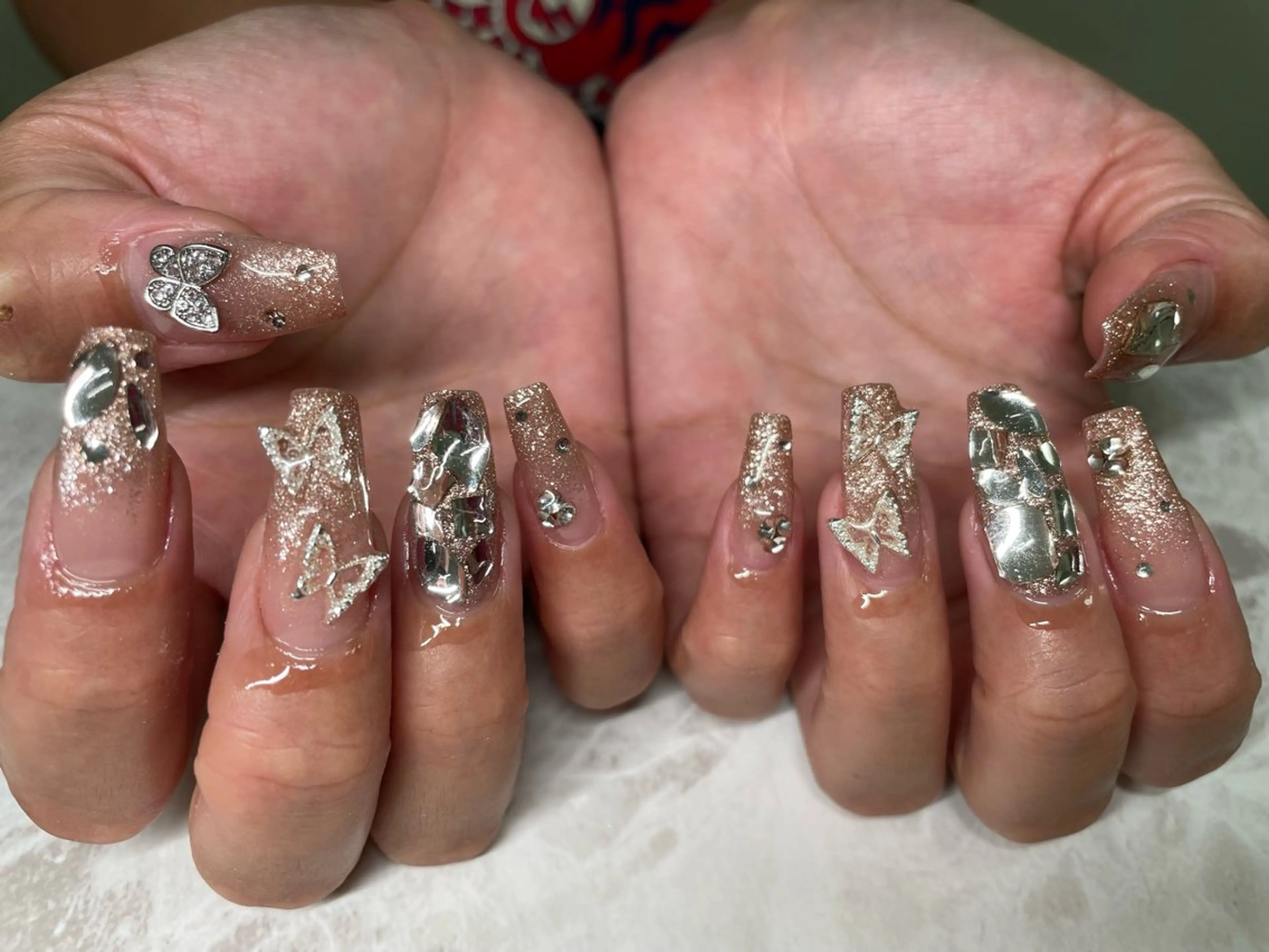 ネイル ハンドネイル Roi〈ロワ〉 Minakoのネイルデザイン