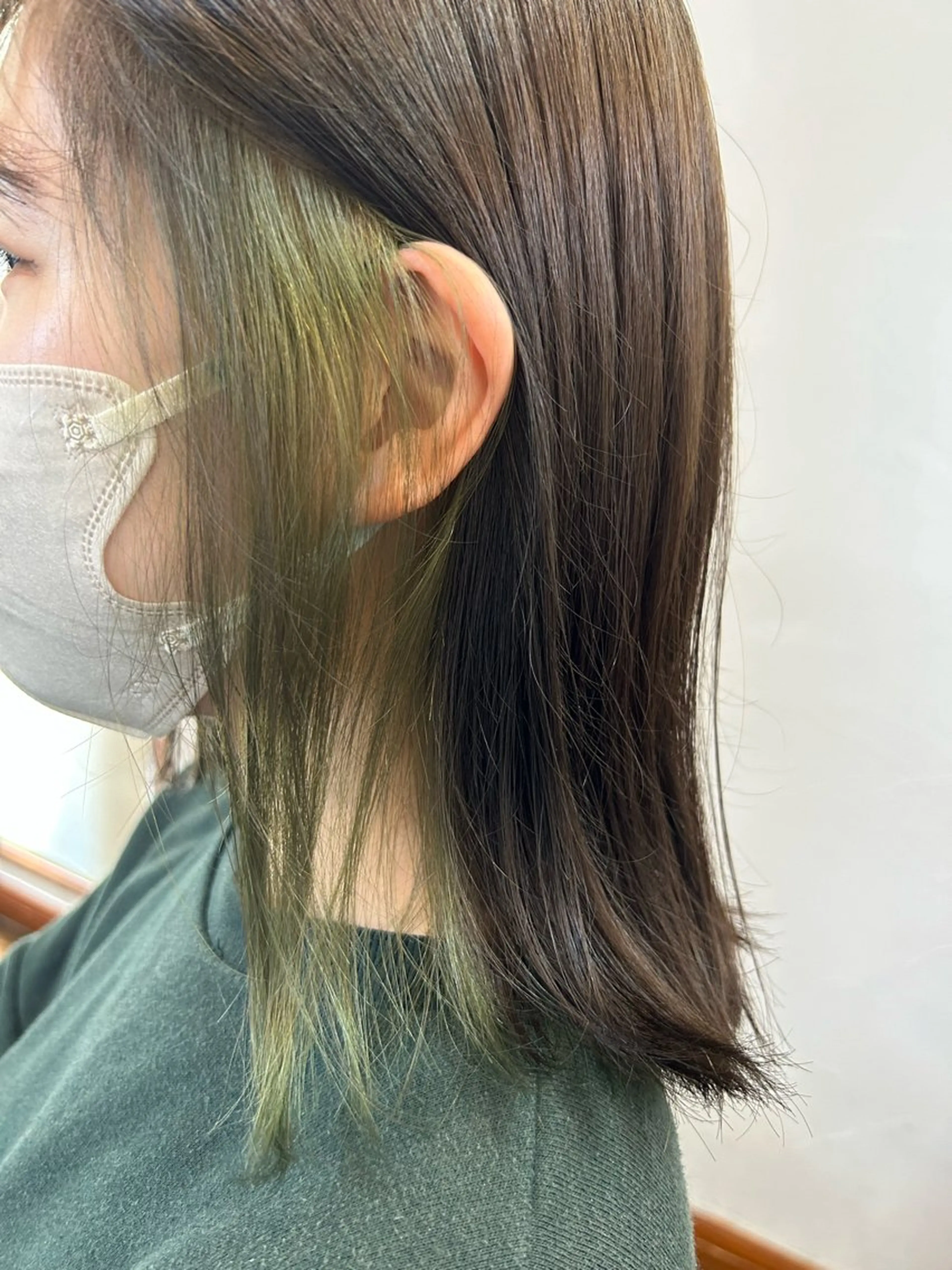 カラー インナーカラー 坂本 瑞季のヘアスタイル