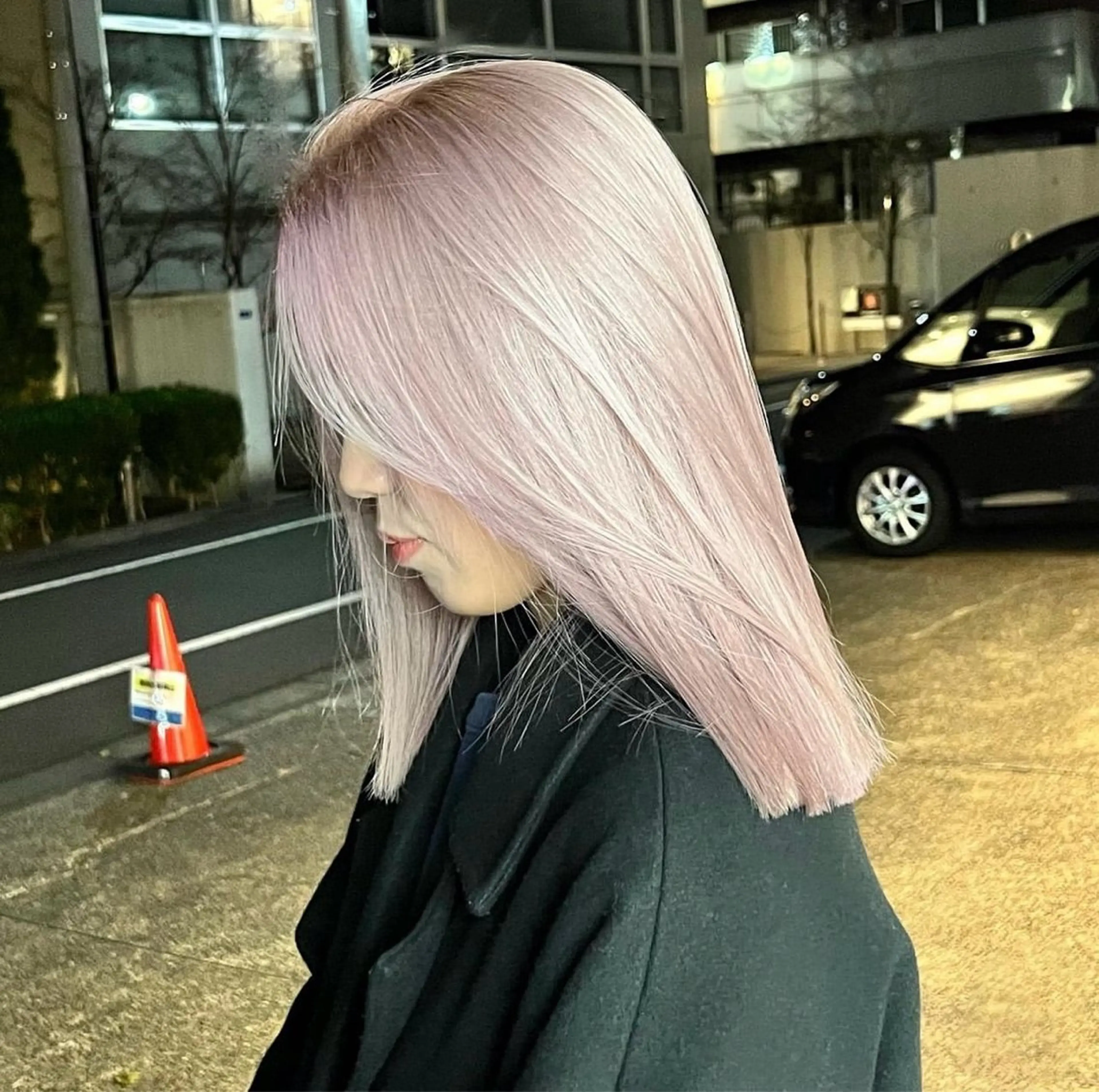 ミディアム カラー ピンクカラー ホワイトピンク カット ヘアカラー ムラ修正💎 艶髪ハイトーン💎のヘアスタイル