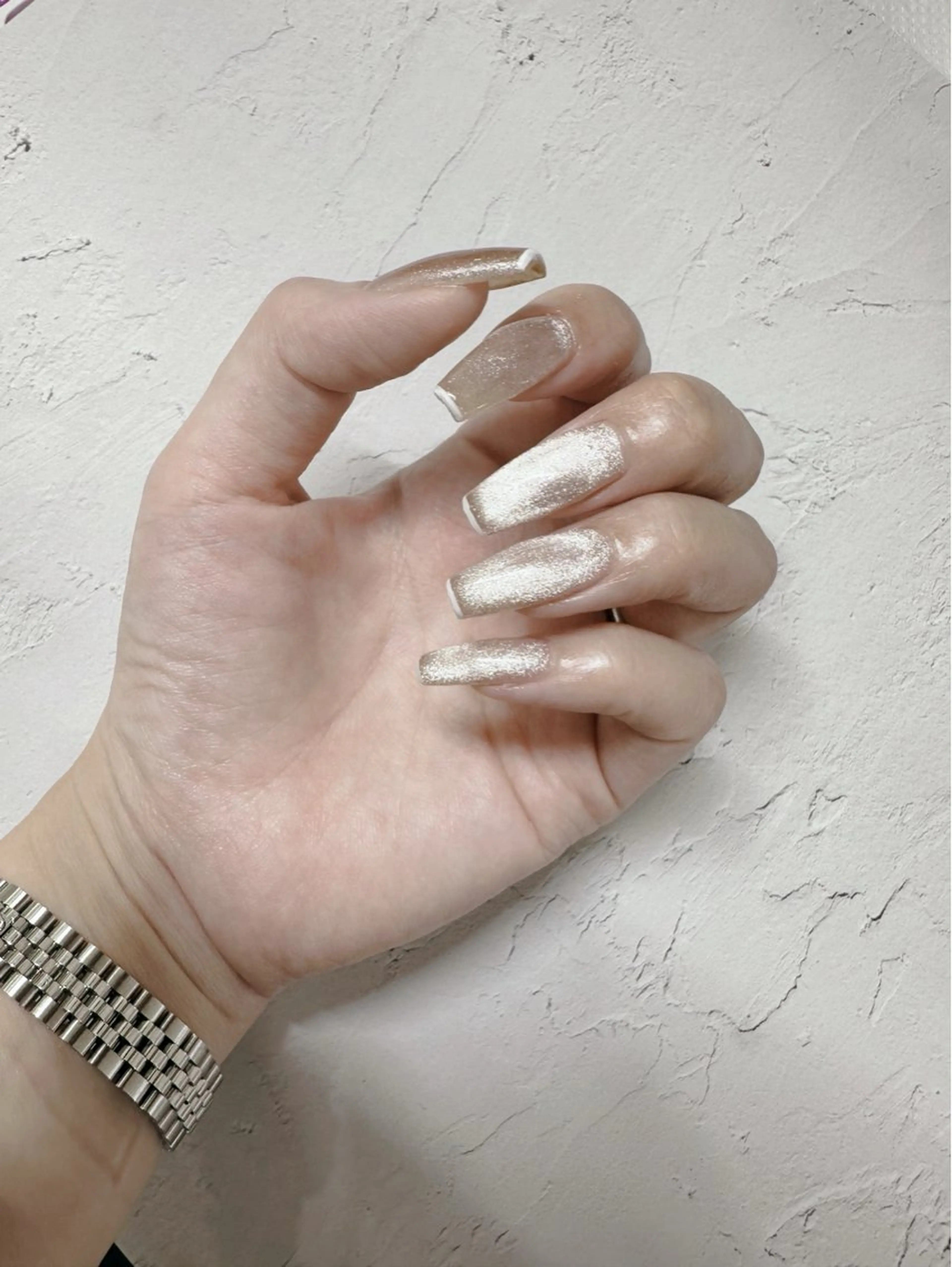 ネイル フレンチネイル マグネットネイル ハンドネイル PEEKABOO京橋 EYE&NAILのマツエク・マツパデザイン