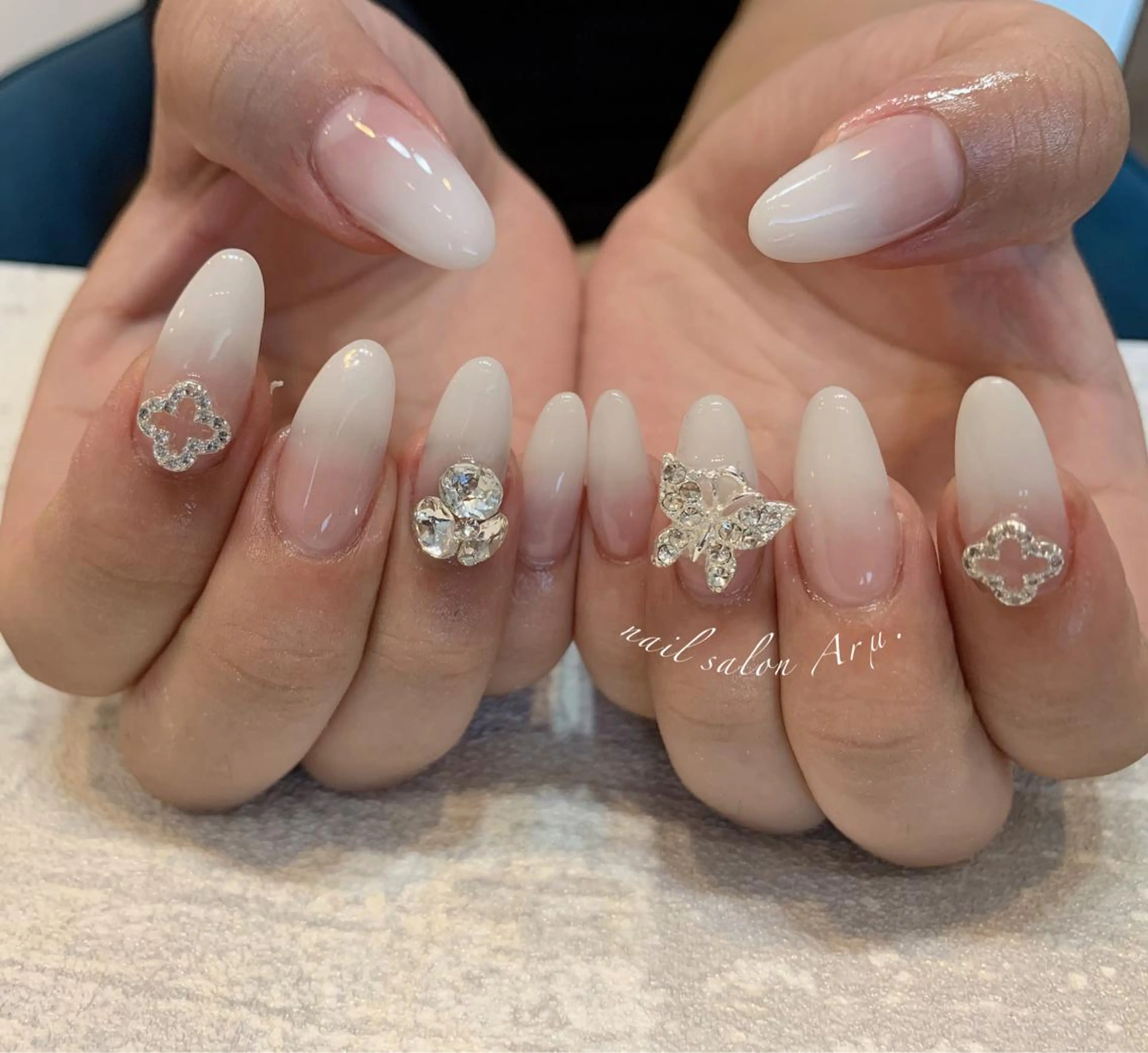 ネイル nail salon Arμ.のネイルデザイン