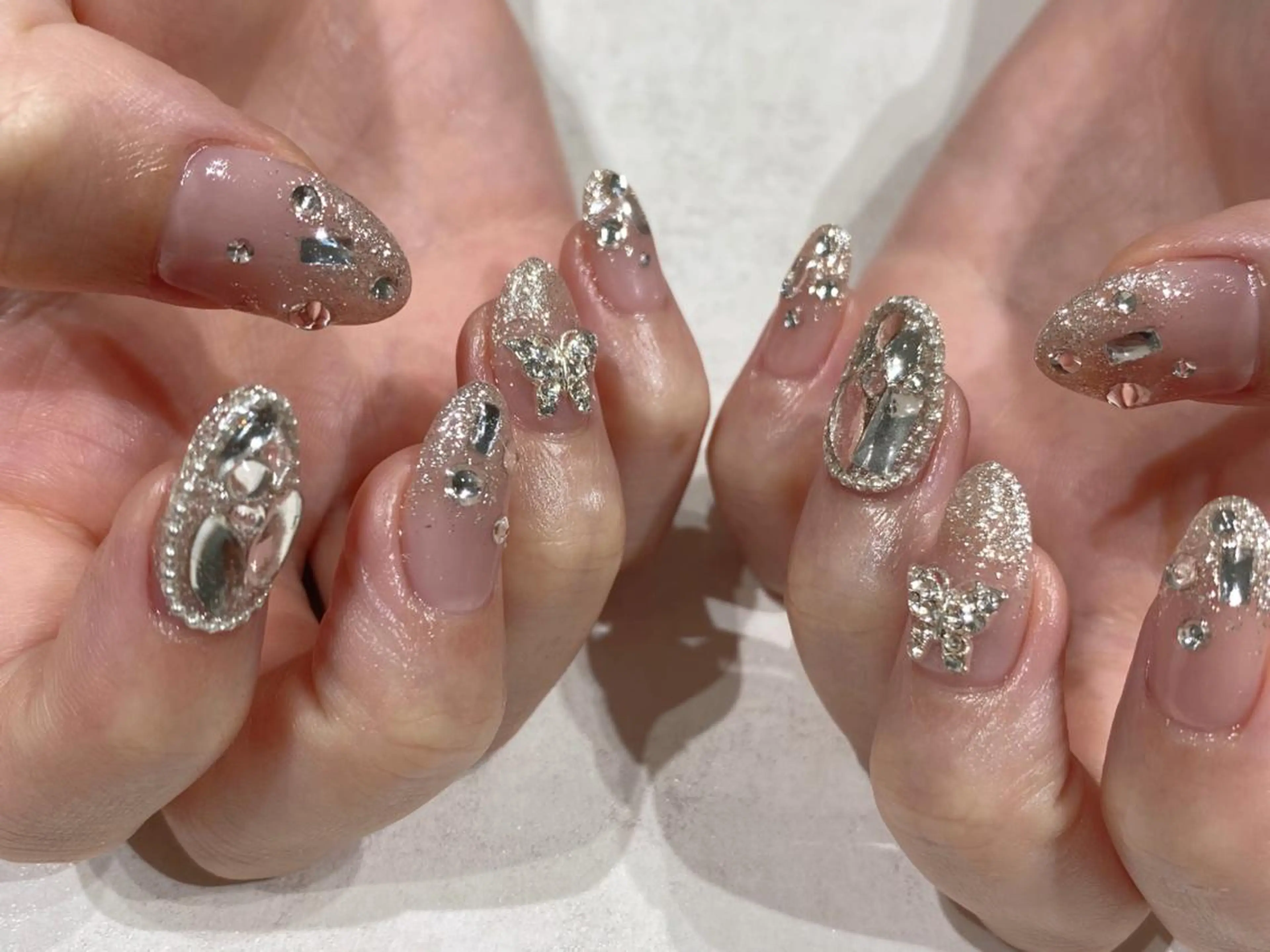 ミディアム ハンドネイル Nail R💫 naoのネイルデザイン