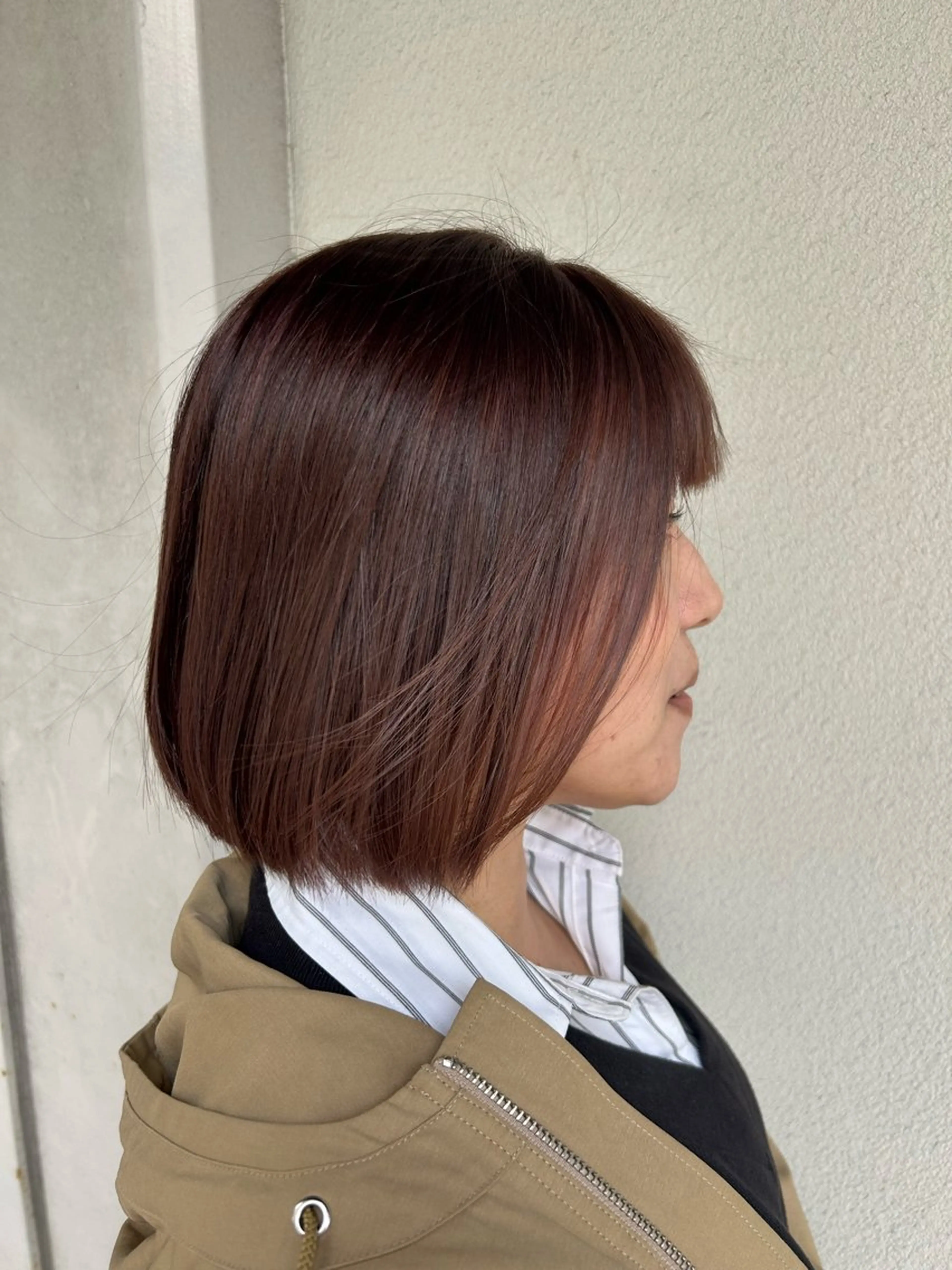 ショート カット ヘアカラー ブルー所属・岩野 有紗のヘアスタイル