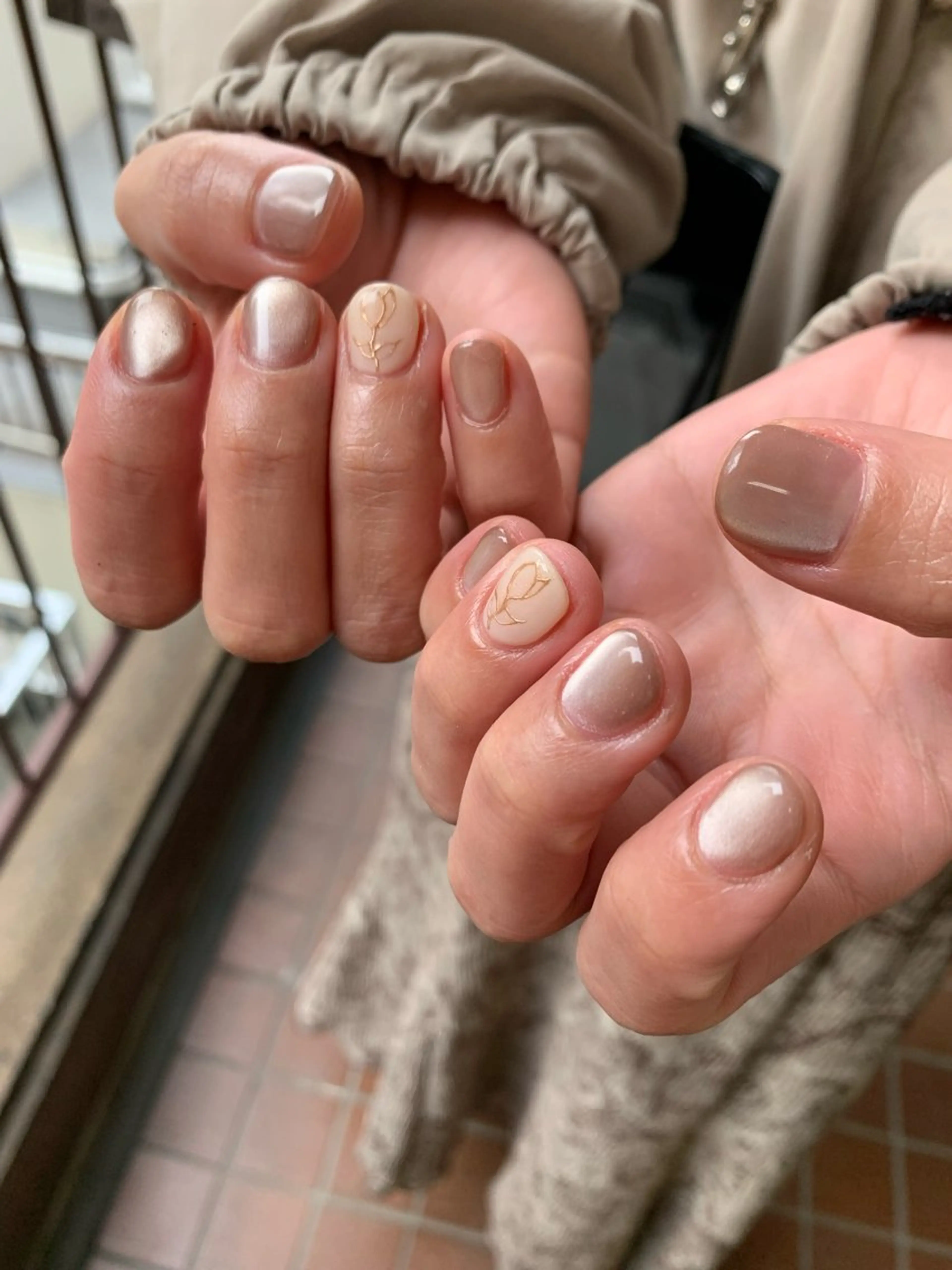 ネイル ジェルネイル マグネットネイル ワンカラーネイル パラジェル ハンドネイル ハンドケア Nes.NAIL池袋店所属・Kono Nanamiのネイルデザイン