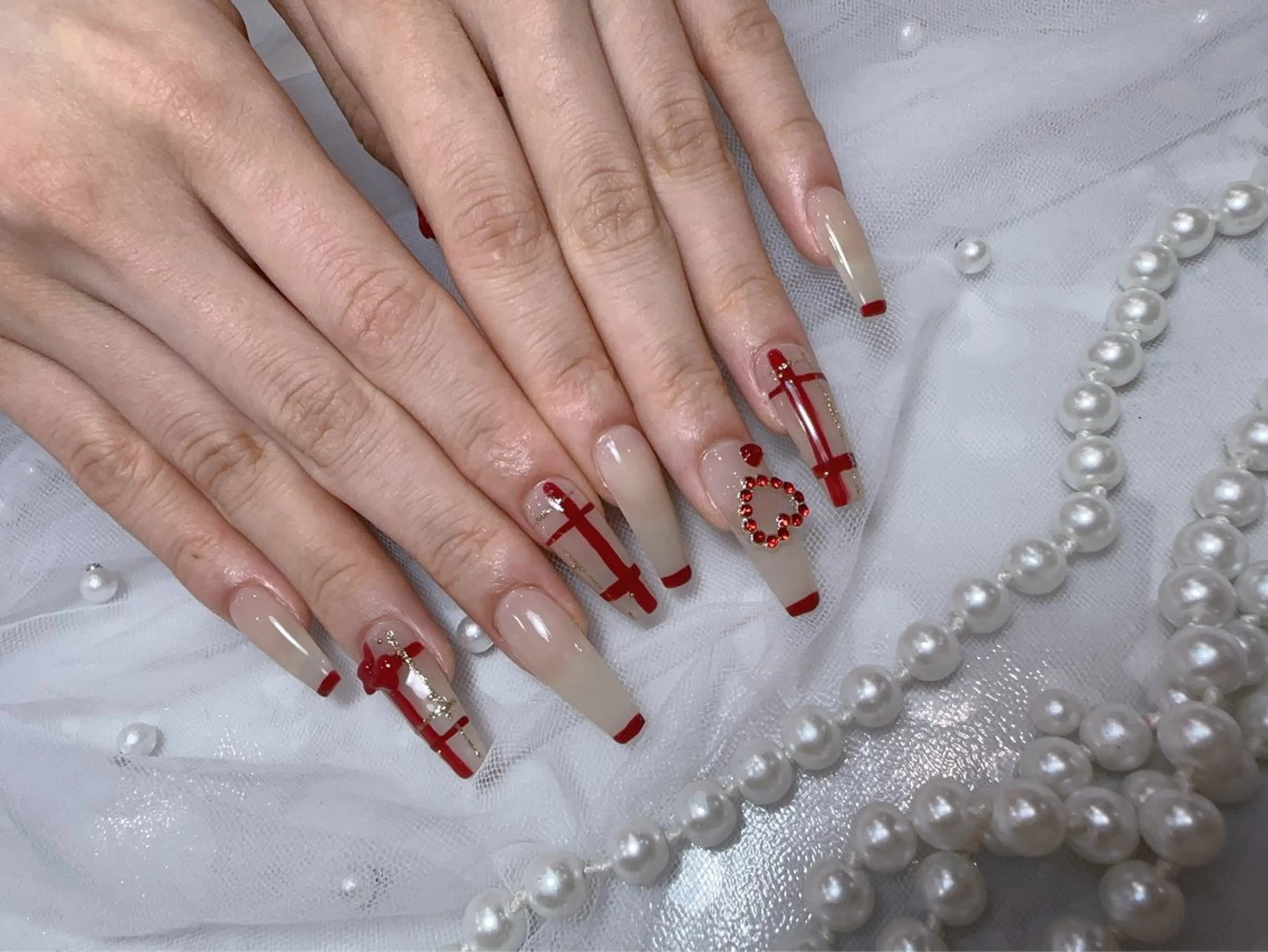 ネイル アートネイル フラッシュネイル フレンチネイル ジェルネイル ガラスフレンチ ハンドネイル You&Me Miyuのネイルデザイン