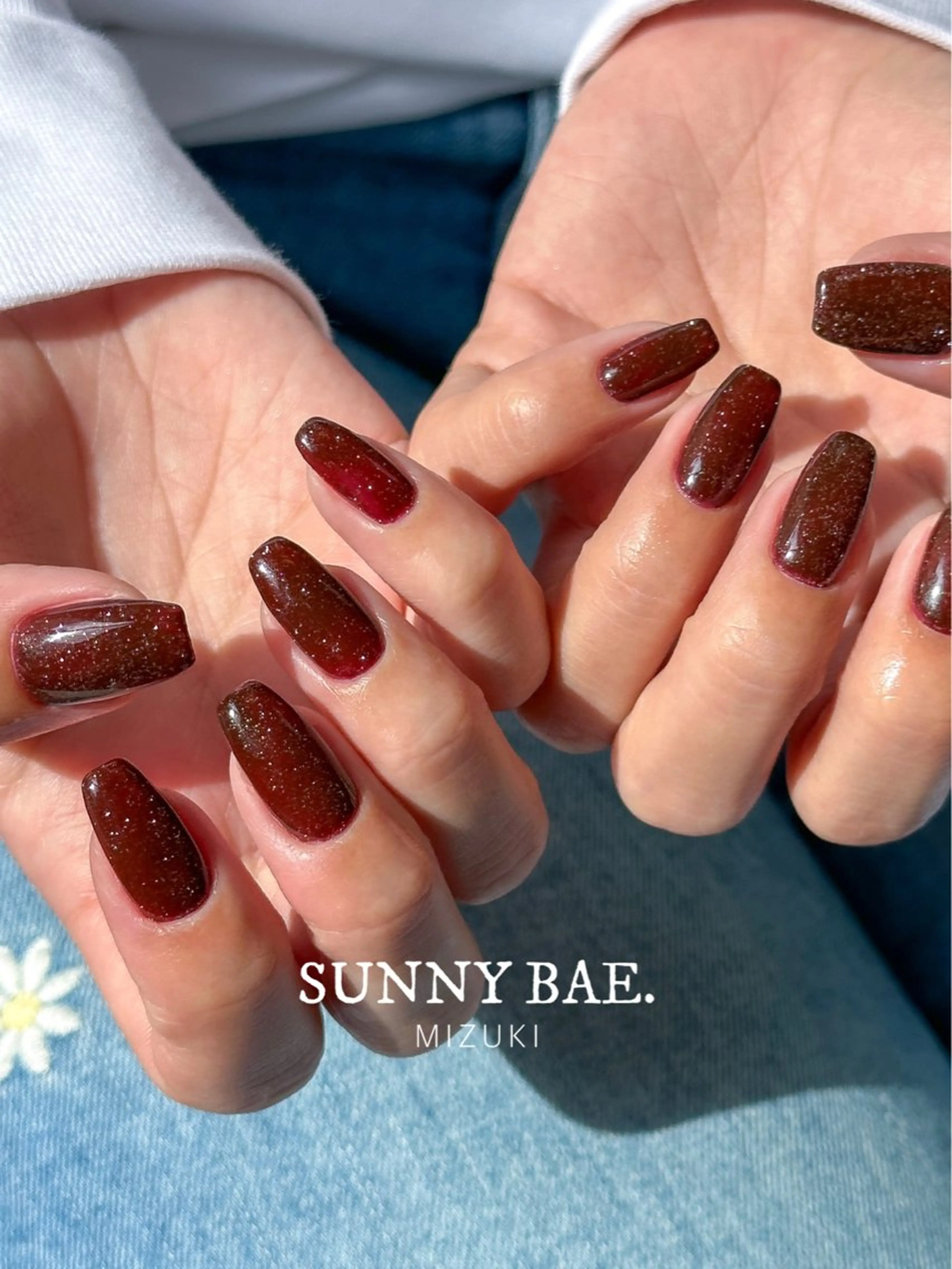 ネイル ボルドー フラッシュネイル ハンドネイル SUNNY BAE. 🌼MIZUKIのネイルデザイン