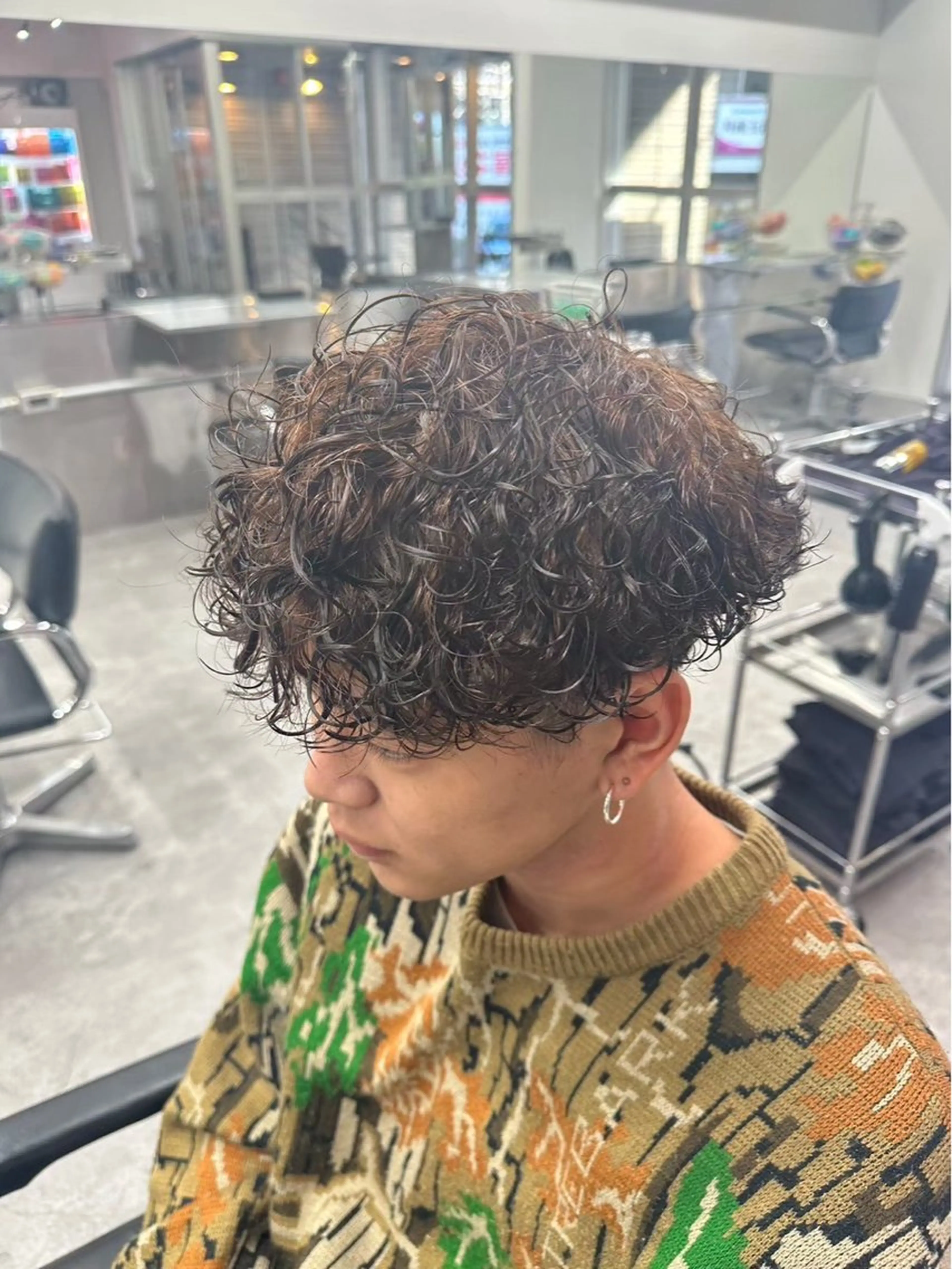 ショート パーマ メンズ カット パーマ ヘアセット 町田/波巻き/ シャドウ/メンズのヘアスタイル