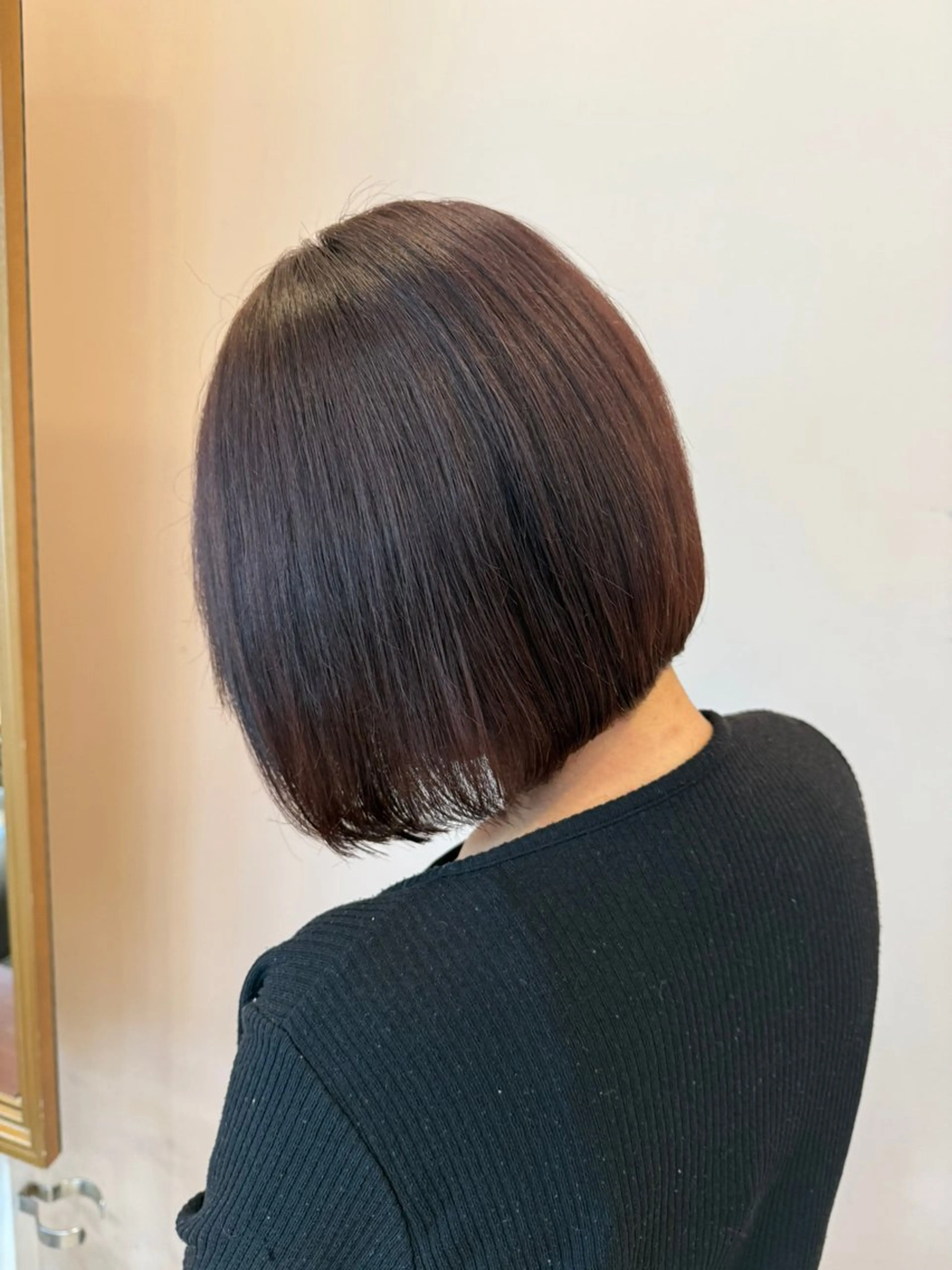 ミディアム カラー バイオレットカラー ボブ カット ヘアカラー Reginavita栄店 【レジナヴィータ】所属・鈴木 二依奈のヘアスタイル