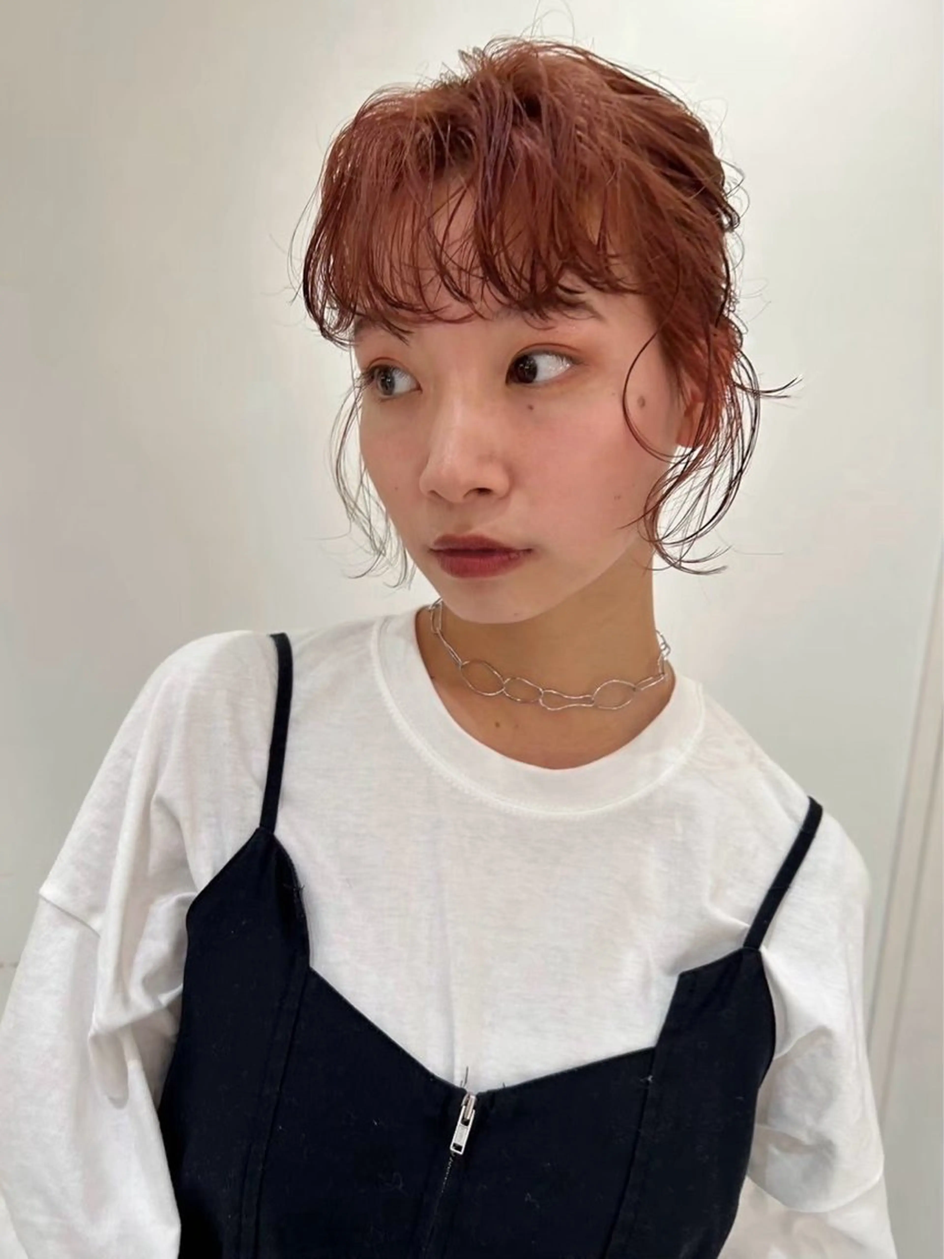 ミディアム カラー カット ヘアカラー トリートメント 垣内 奈緒のヘアスタイル