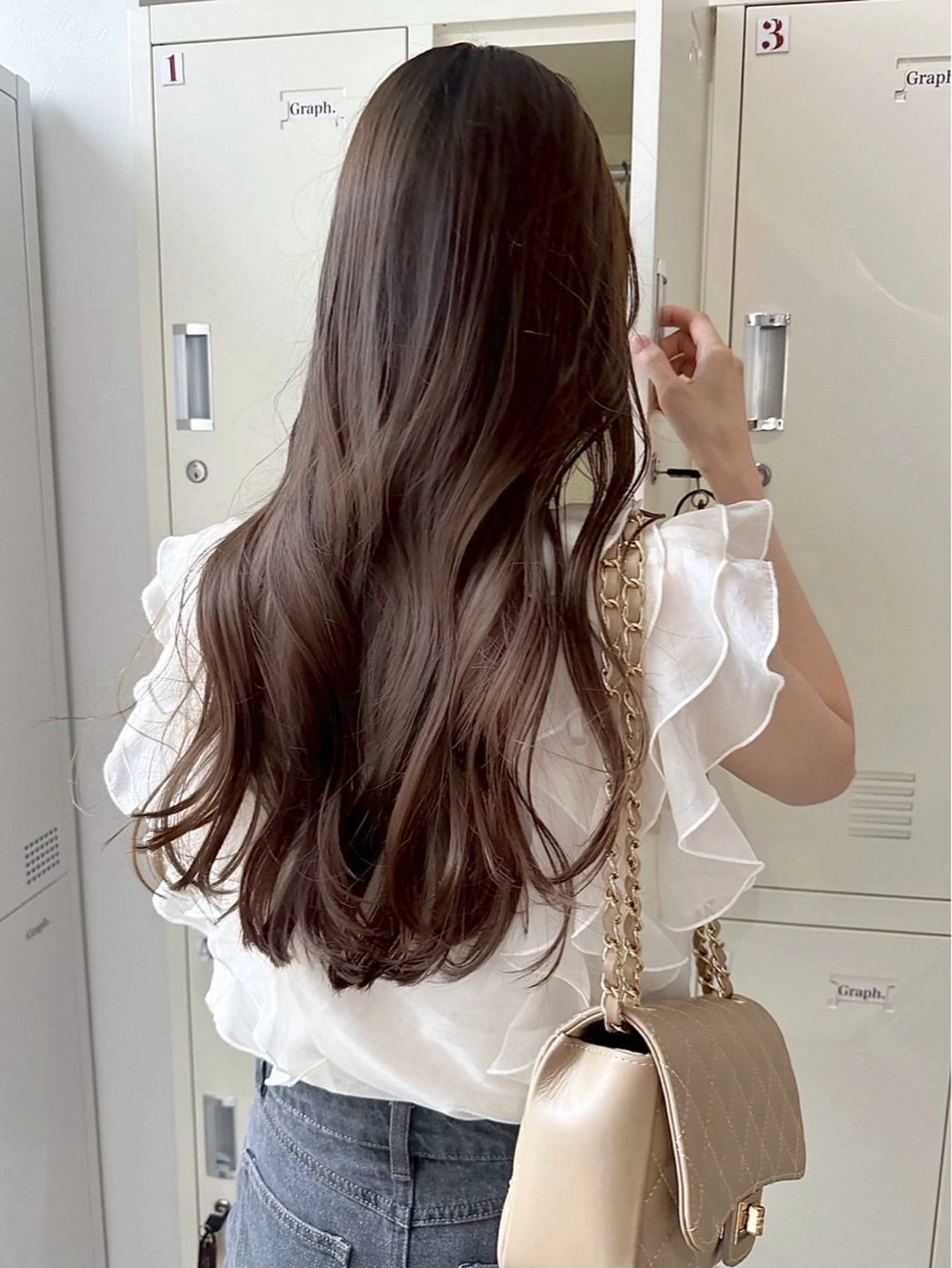 ロング カラー 原口 桃歌のヘアスタイル