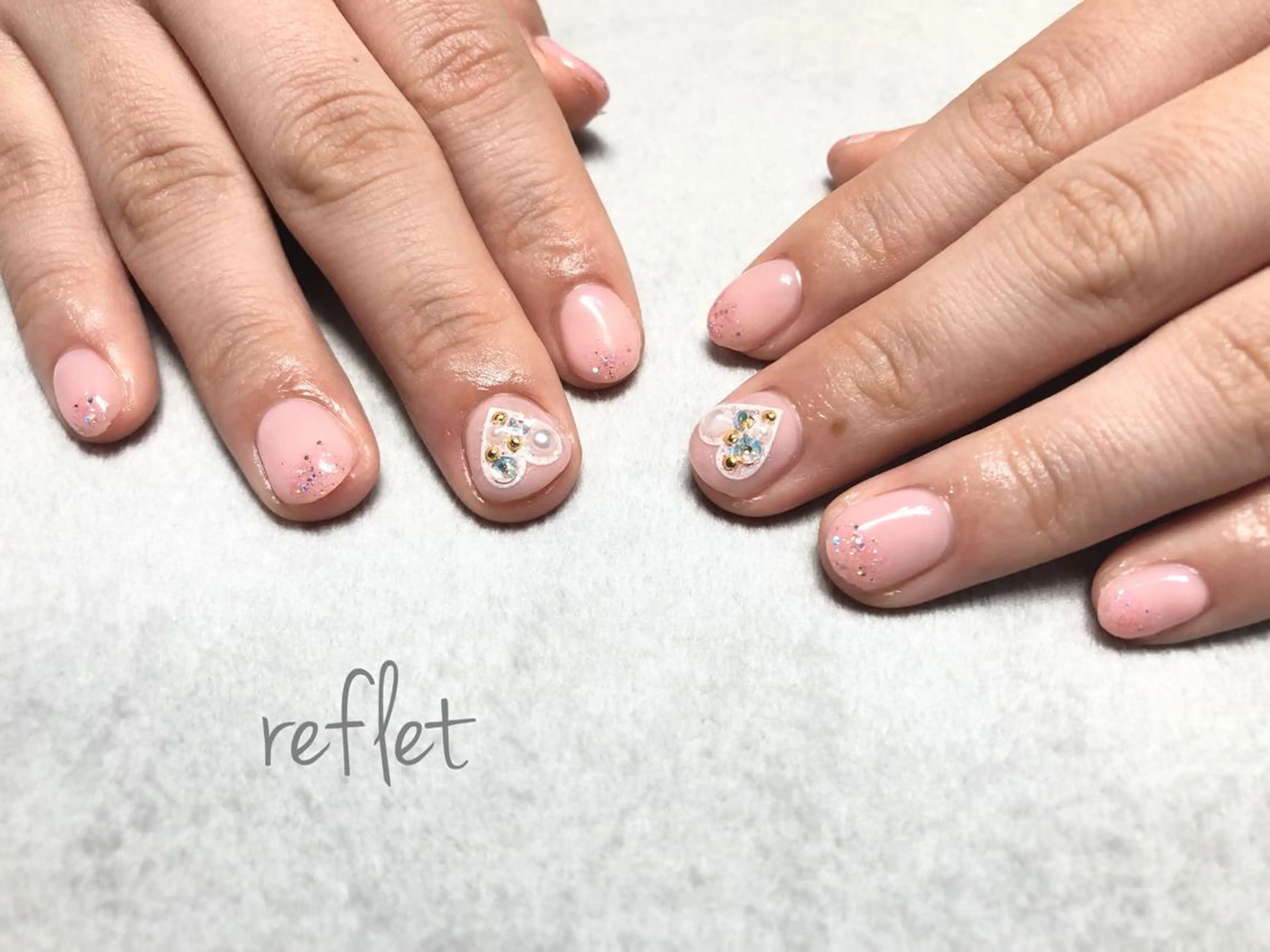 ネイル ハート ラメ(グリッター) ワンカラーネイル ハンドネイル reflet nailのネイルデザイン