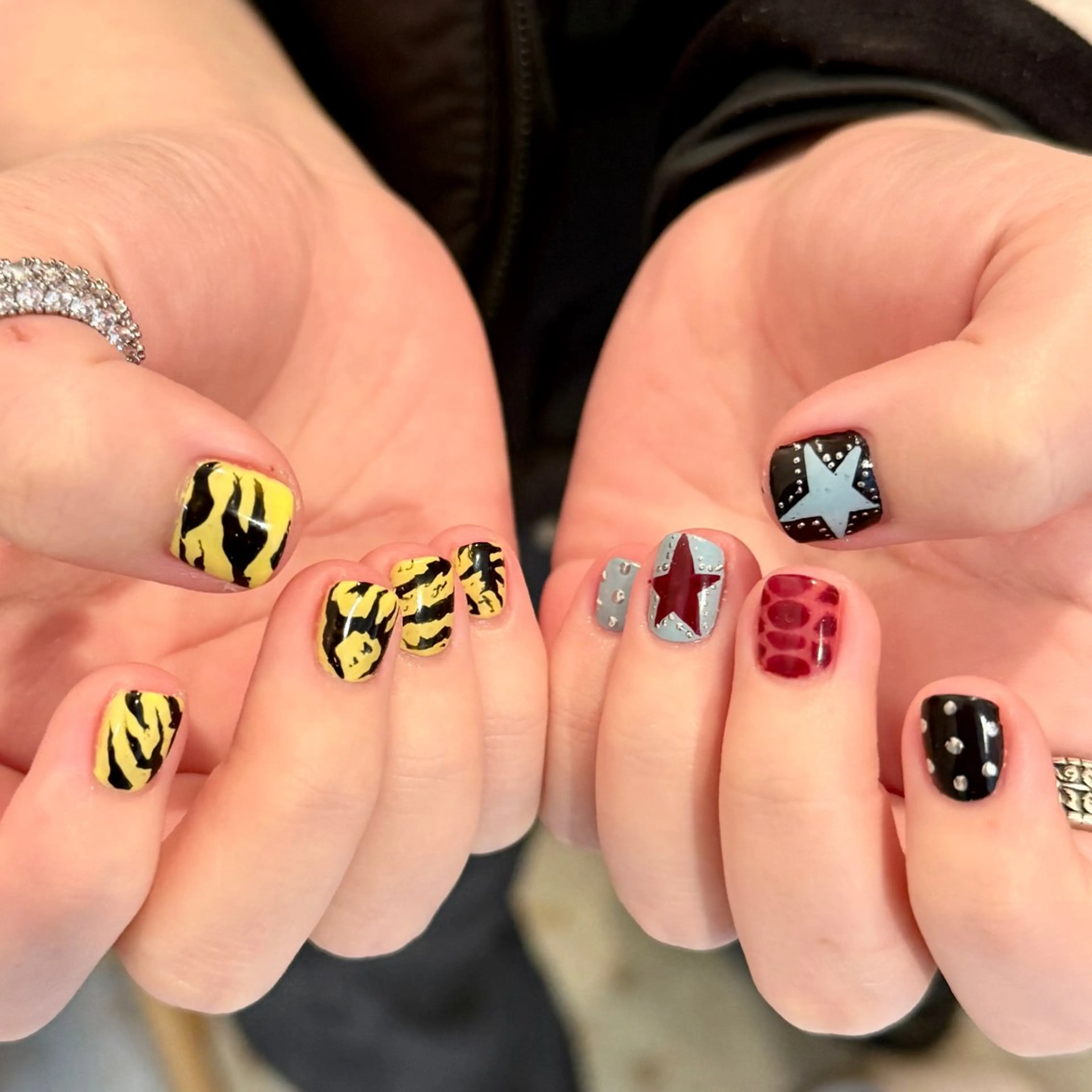 ネイル ハンドネイル フットネイル こと /art nailのネイルデザイン