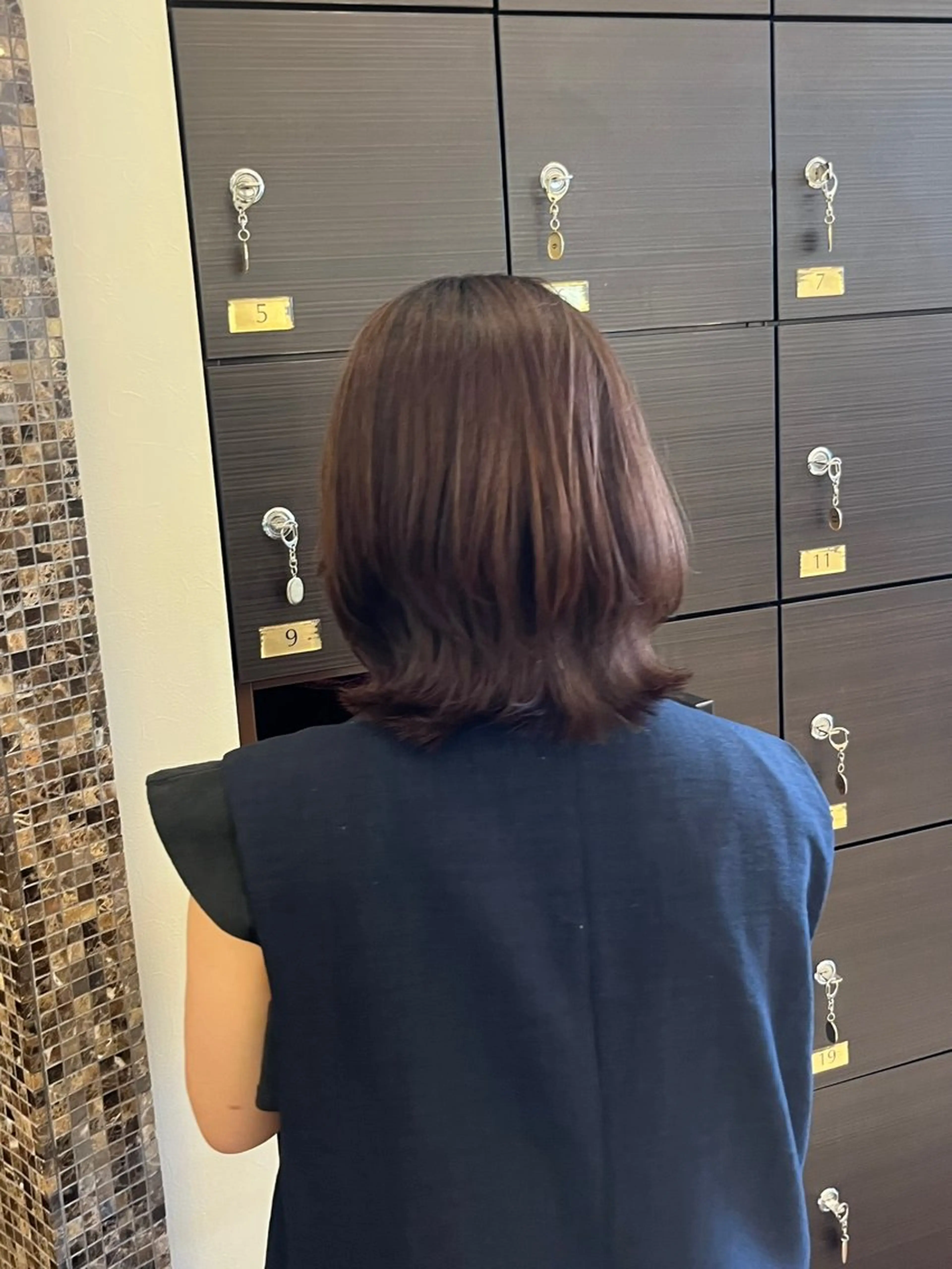 ミディアム カットパーマモデル 🖤ikoiのヘアスタイル