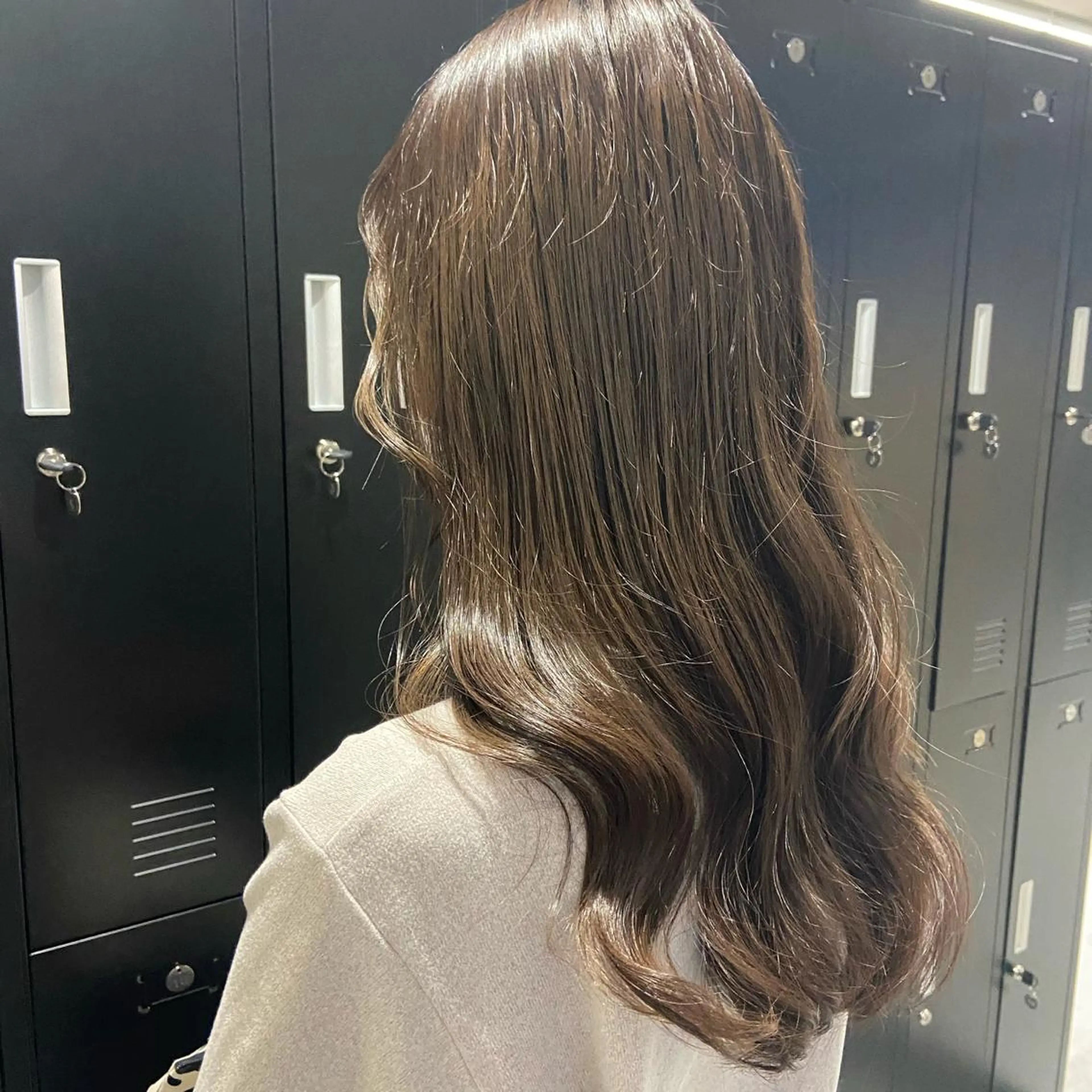 ロング カラー ヘアカラー トリートメント yuna/ボブカット /ハイトーンカラーのヘアスタイル