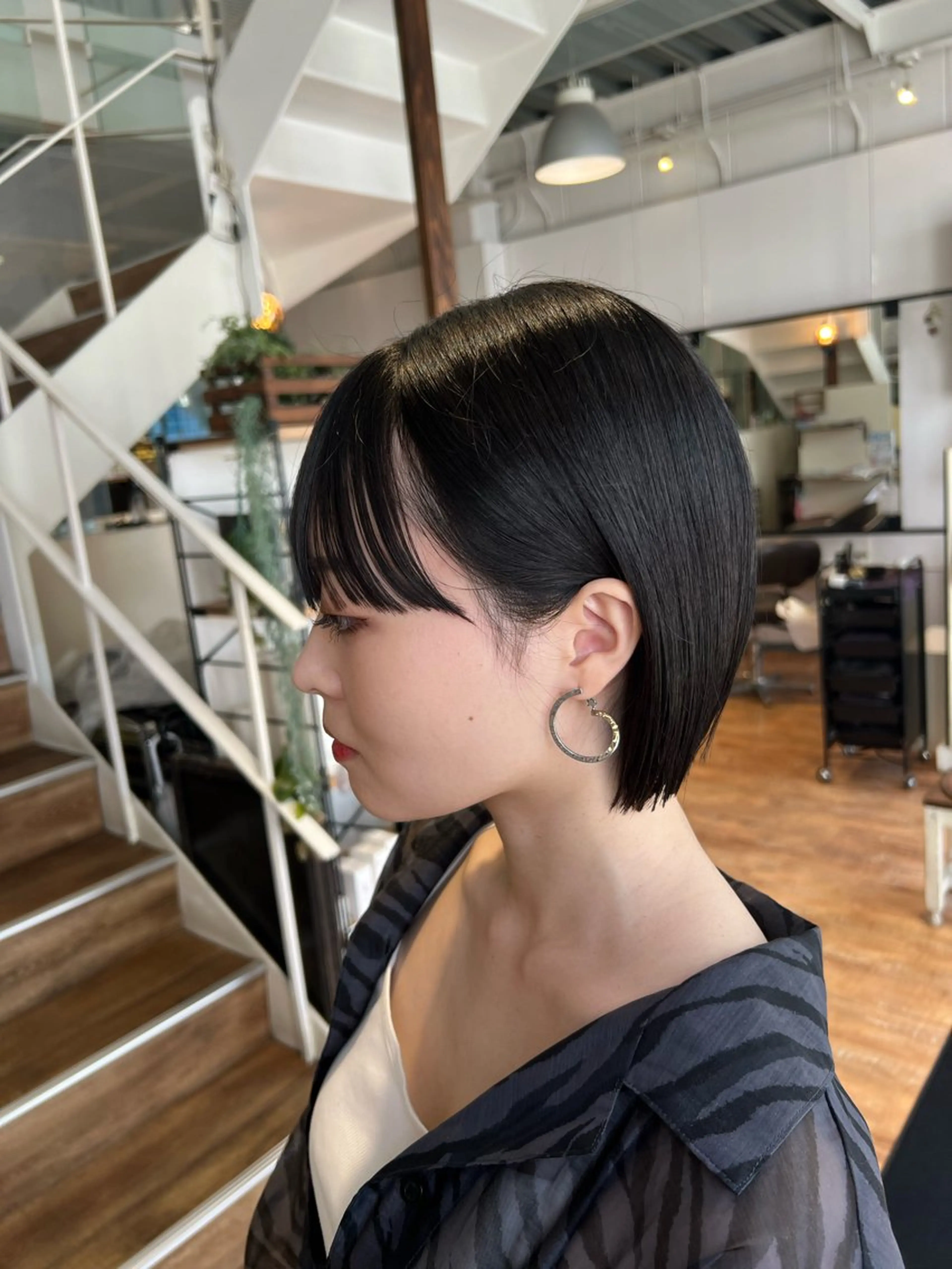 ショート ボブ ワイドバング カット 縮毛矯正 インナーカラー♡ Nanakoのヘアスタイル