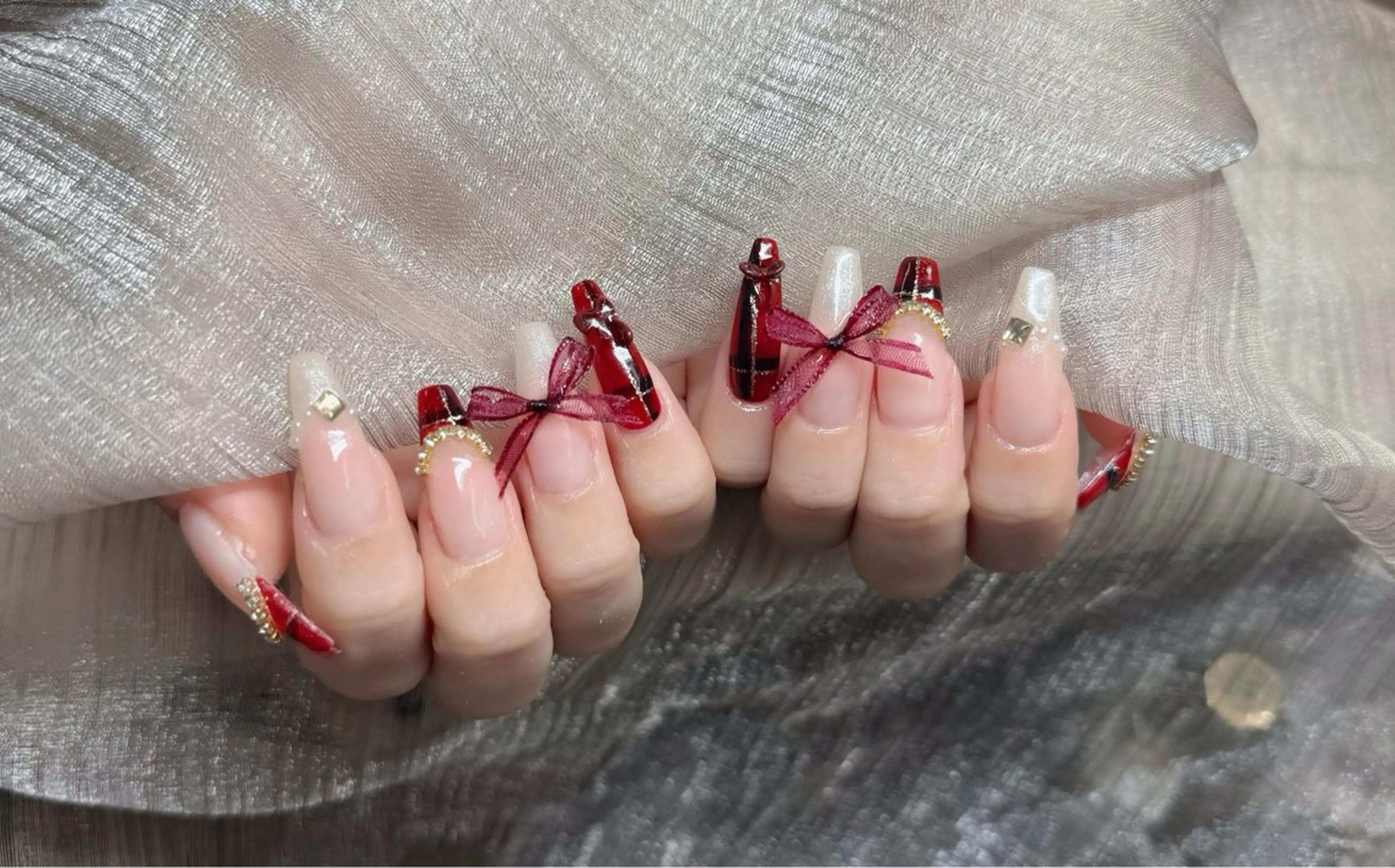 ネイル ジェルネイル 韓国ネイル マグネットネイル ネイルチップ 冬ネイル ハンドネイル Lenie Nailのネイルデザイン