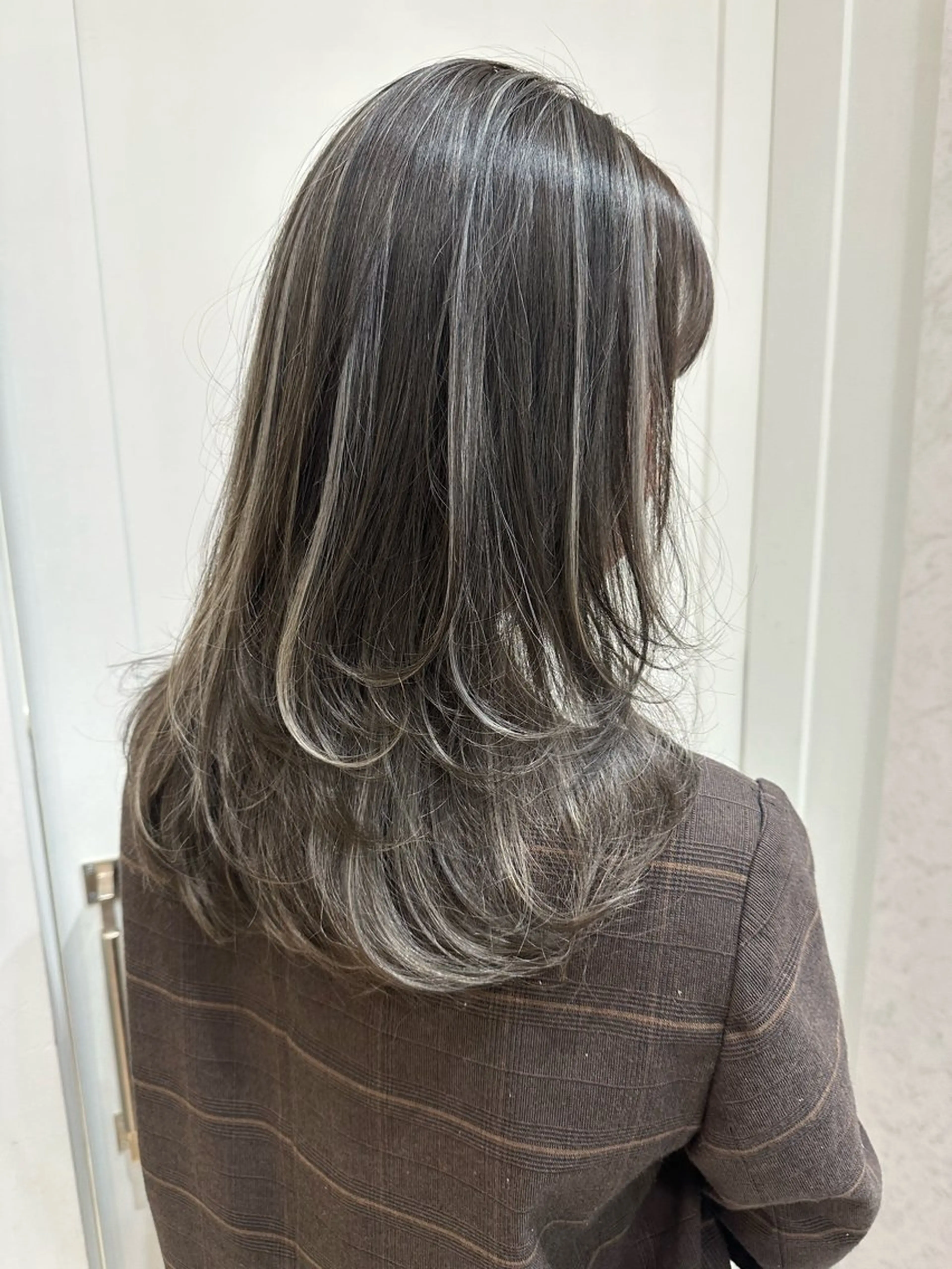 ロング Dimo＆所属・レイヤーカット 🐶ダイスケ🐶のヘアスタイル