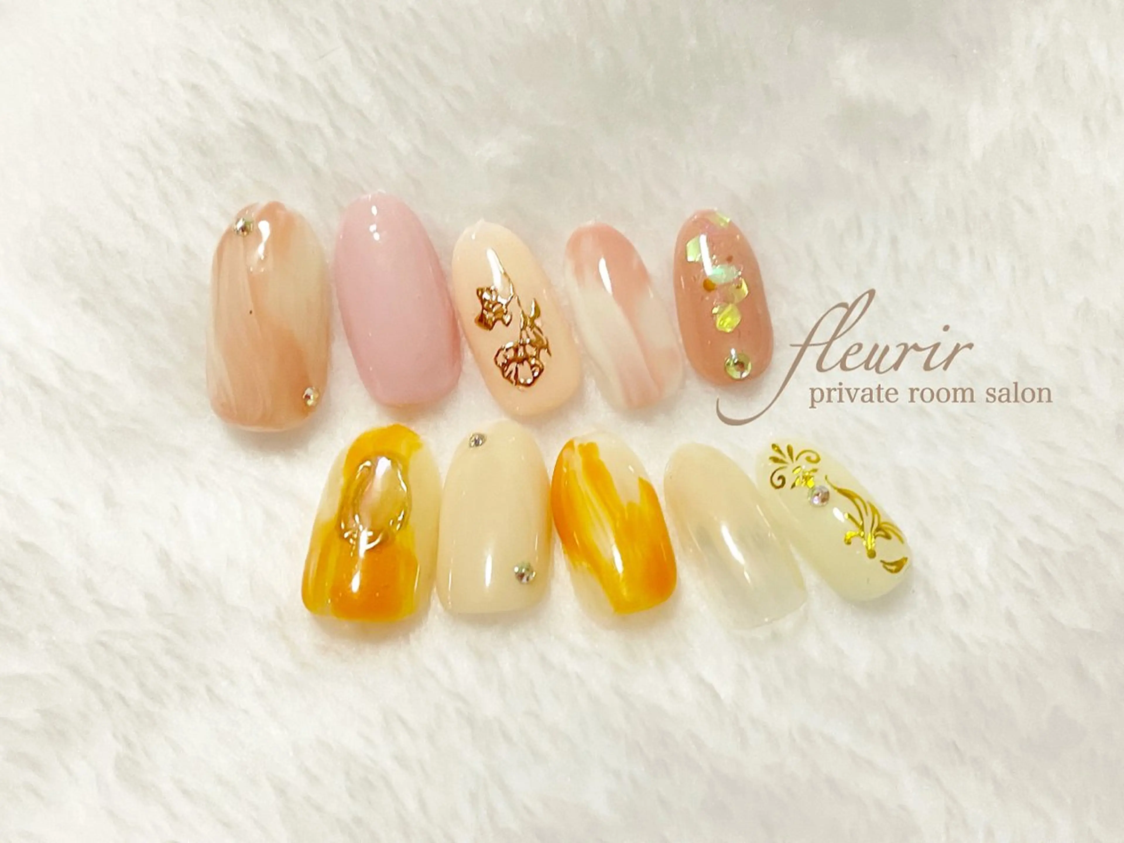 ネイル ホログラムネイル ニュアンスネイル ワンカラーネイル オレンジ ピンク フルリール 【プライベートサロンのネイルデザイン