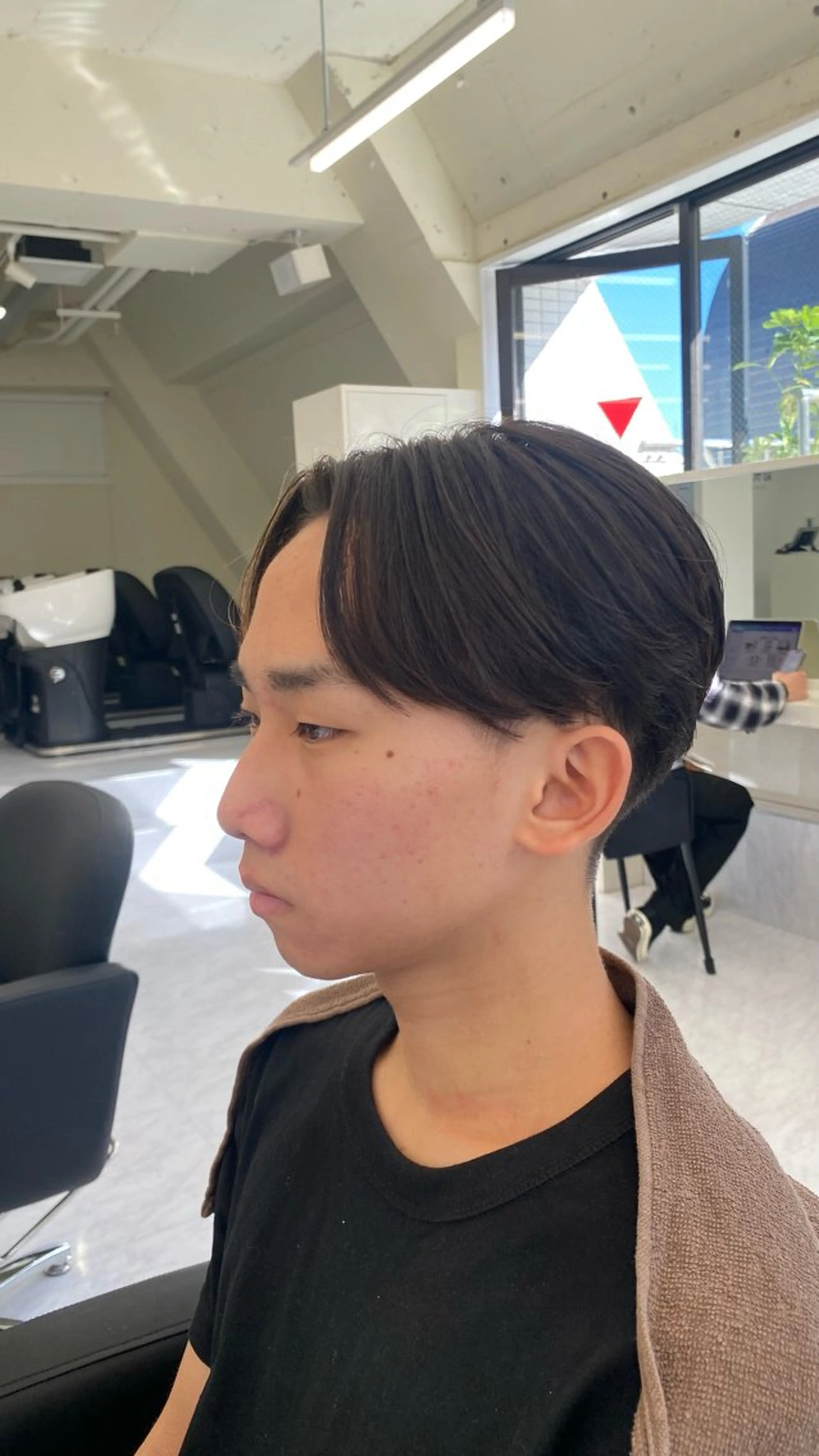 メンズ カット 縮毛矯正 AITOKYO 天神大名所属・匠/ショウ フェザーパーマのヘアスタイル