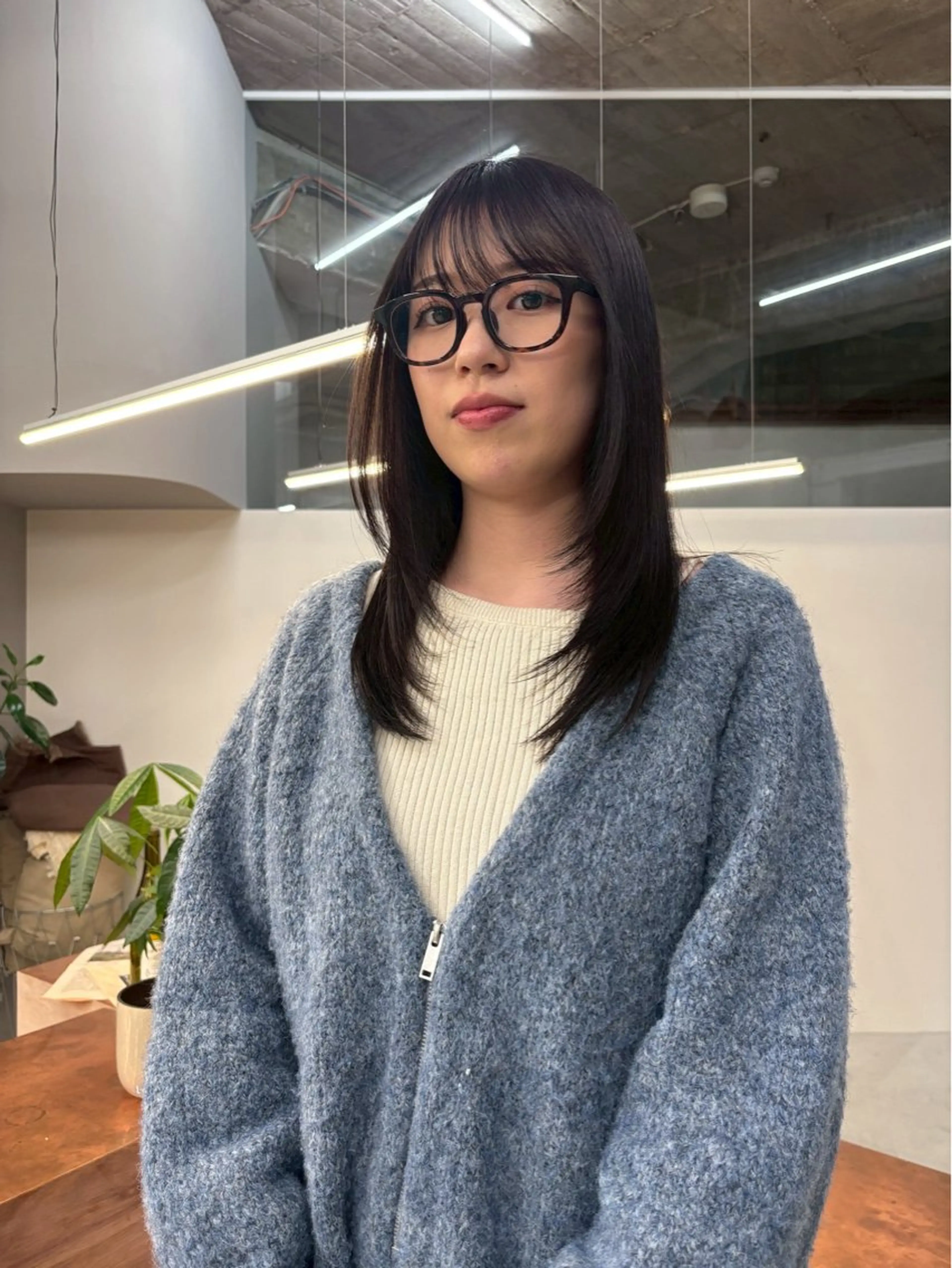 セミロング カラー ブラウンカラー 透明感カラー ヘアカラー anri/梅田/ 透明感カラーのヘアスタイル